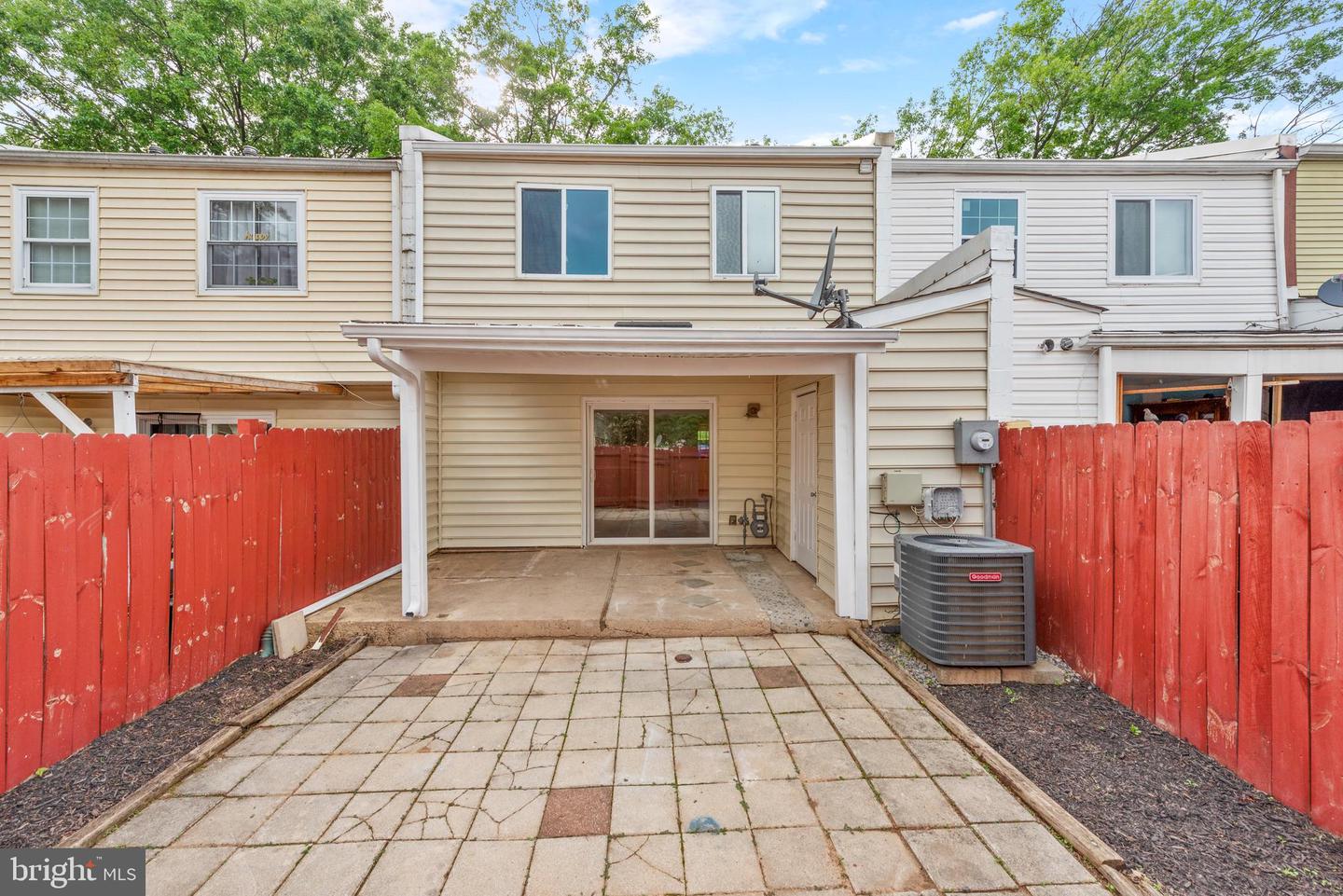 8221 COMMUNITY DR, MANASSAS, Virginia 20109, 3 Bedrooms Bedrooms, ,2 BathroomsBathrooms,Residential,For sale,8221 COMMUNITY DR,VAPW2094988 MLS # VAPW2094988