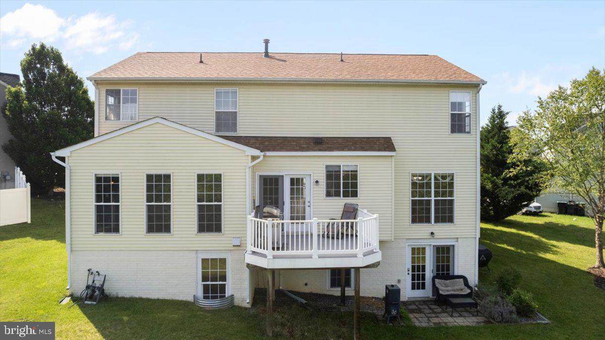 313 INDIANHEAD CT, WOODSTOCK, Virginia 22664, 4 Bedrooms Bedrooms, ,2 BathroomsBathrooms,Residential,For sale,313 INDIANHEAD CT,VASH2011486 MLS # VASH2011486