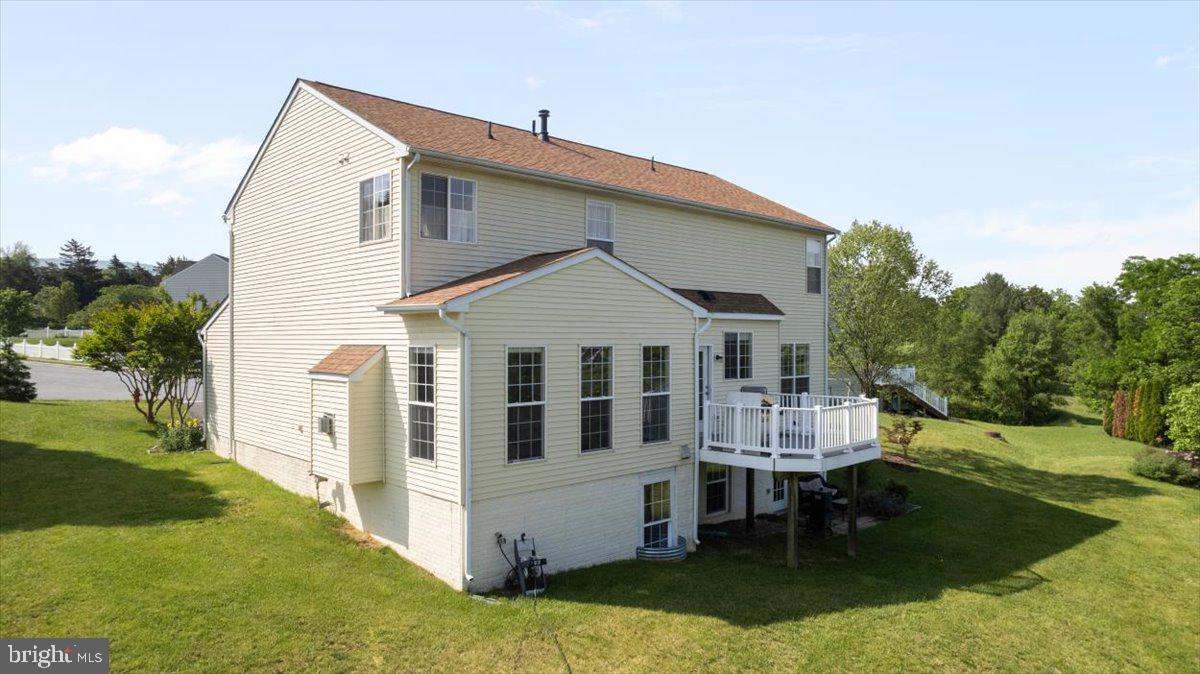 313 INDIANHEAD CT, WOODSTOCK, Virginia 22664, 4 Bedrooms Bedrooms, ,2 BathroomsBathrooms,Residential,For sale,313 INDIANHEAD CT,VASH2011486 MLS # VASH2011486