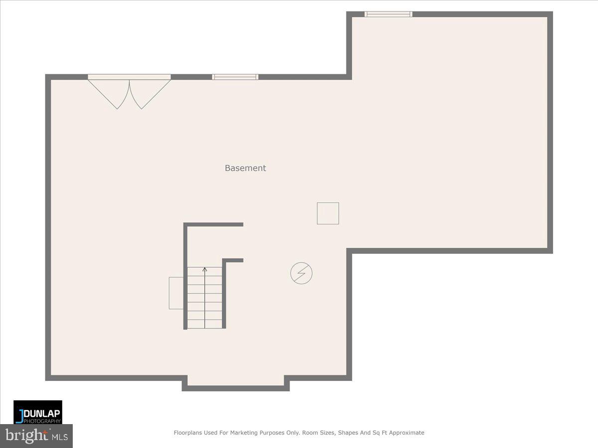 313 INDIANHEAD CT, WOODSTOCK, Virginia 22664, 4 Bedrooms Bedrooms, ,2 BathroomsBathrooms,Residential,For sale,313 INDIANHEAD CT,VASH2011486 MLS # VASH2011486