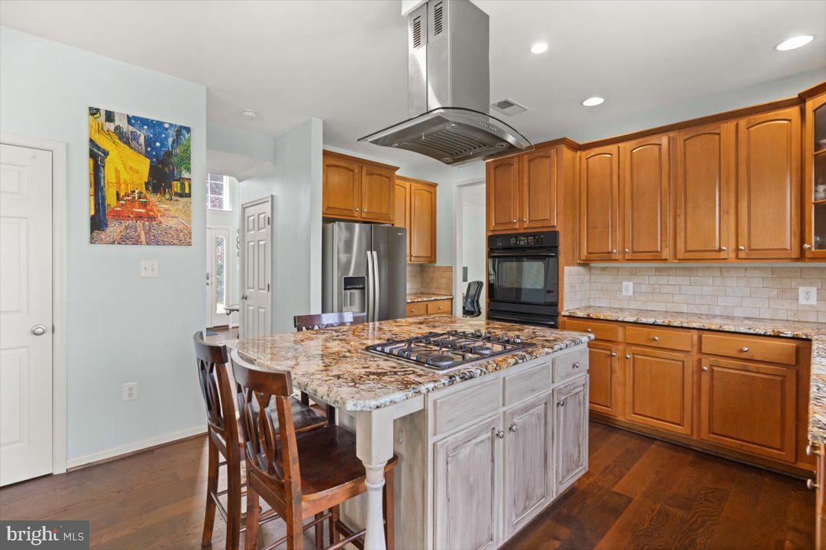 313 INDIANHEAD CT, WOODSTOCK, Virginia 22664, 4 Bedrooms Bedrooms, ,2 BathroomsBathrooms,Residential,For sale,313 INDIANHEAD CT,VASH2011486 MLS # VASH2011486