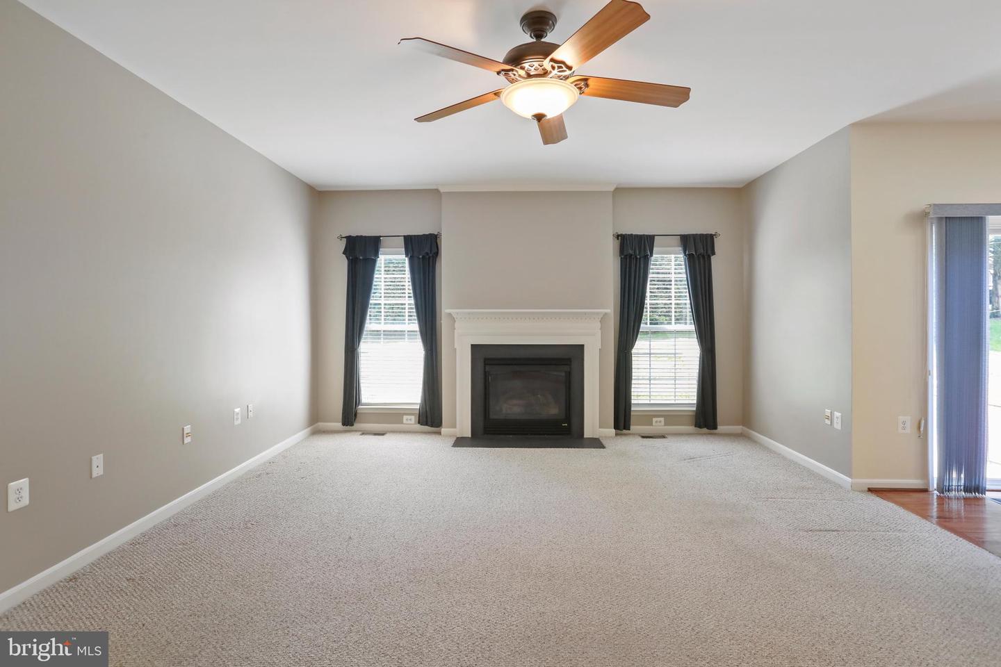 228 E KING JAMES ST, PURCELLVILLE, Virginia 20132, 4 Bedrooms Bedrooms, ,3 BathroomsBathrooms,Residential,For sale,228 E KING JAMES ST,VALO2097162 MLS # VALO2097162