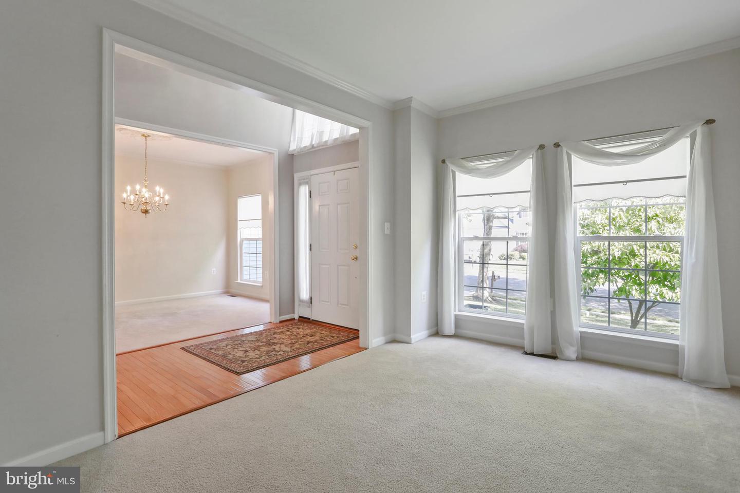 228 E KING JAMES ST, PURCELLVILLE, Virginia 20132, 4 Bedrooms Bedrooms, ,3 BathroomsBathrooms,Residential,For sale,228 E KING JAMES ST,VALO2097162 MLS # VALO2097162