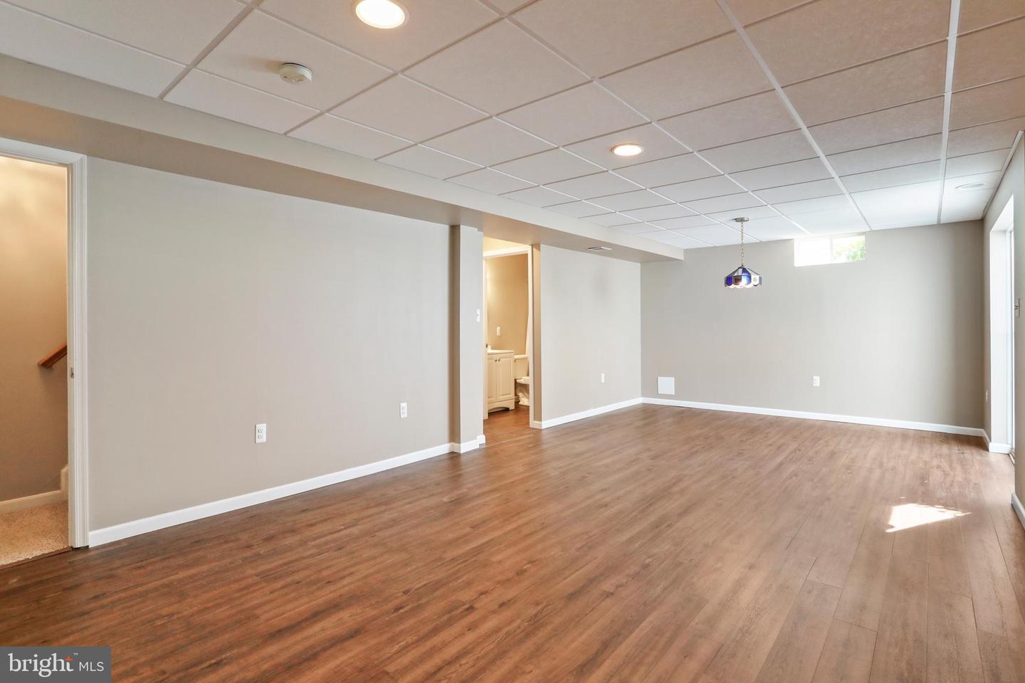 228 E KING JAMES ST, PURCELLVILLE, Virginia 20132, 4 Bedrooms Bedrooms, ,3 BathroomsBathrooms,Residential,For sale,228 E KING JAMES ST,VALO2097162 MLS # VALO2097162