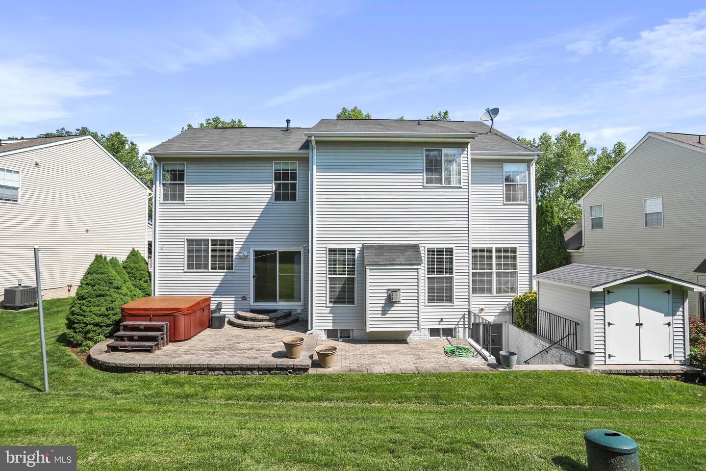 228 E KING JAMES ST, PURCELLVILLE, Virginia 20132, 4 Bedrooms Bedrooms, ,3 BathroomsBathrooms,Residential,For sale,228 E KING JAMES ST,VALO2097162 MLS # VALO2097162