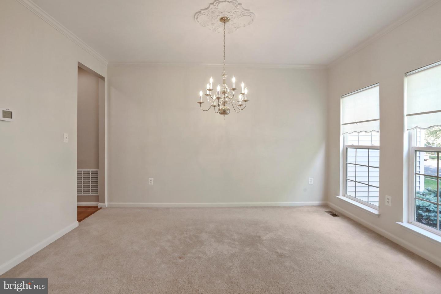 228 E KING JAMES ST, PURCELLVILLE, Virginia 20132, 4 Bedrooms Bedrooms, ,3 BathroomsBathrooms,Residential,For sale,228 E KING JAMES ST,VALO2097162 MLS # VALO2097162