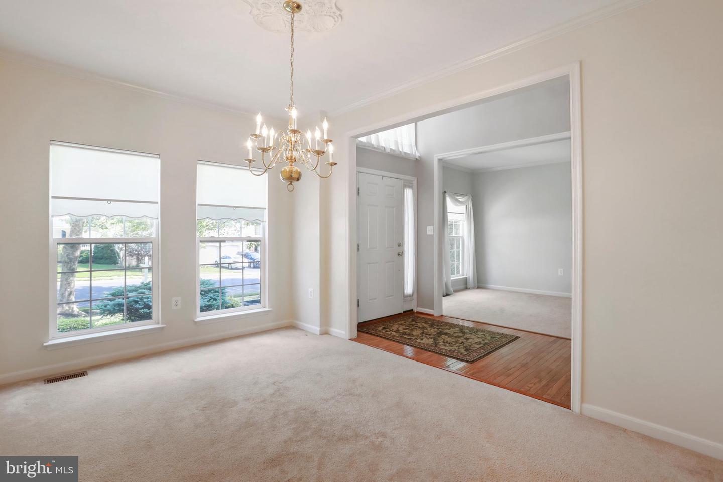 228 E KING JAMES ST, PURCELLVILLE, Virginia 20132, 4 Bedrooms Bedrooms, ,3 BathroomsBathrooms,Residential,For sale,228 E KING JAMES ST,VALO2097162 MLS # VALO2097162