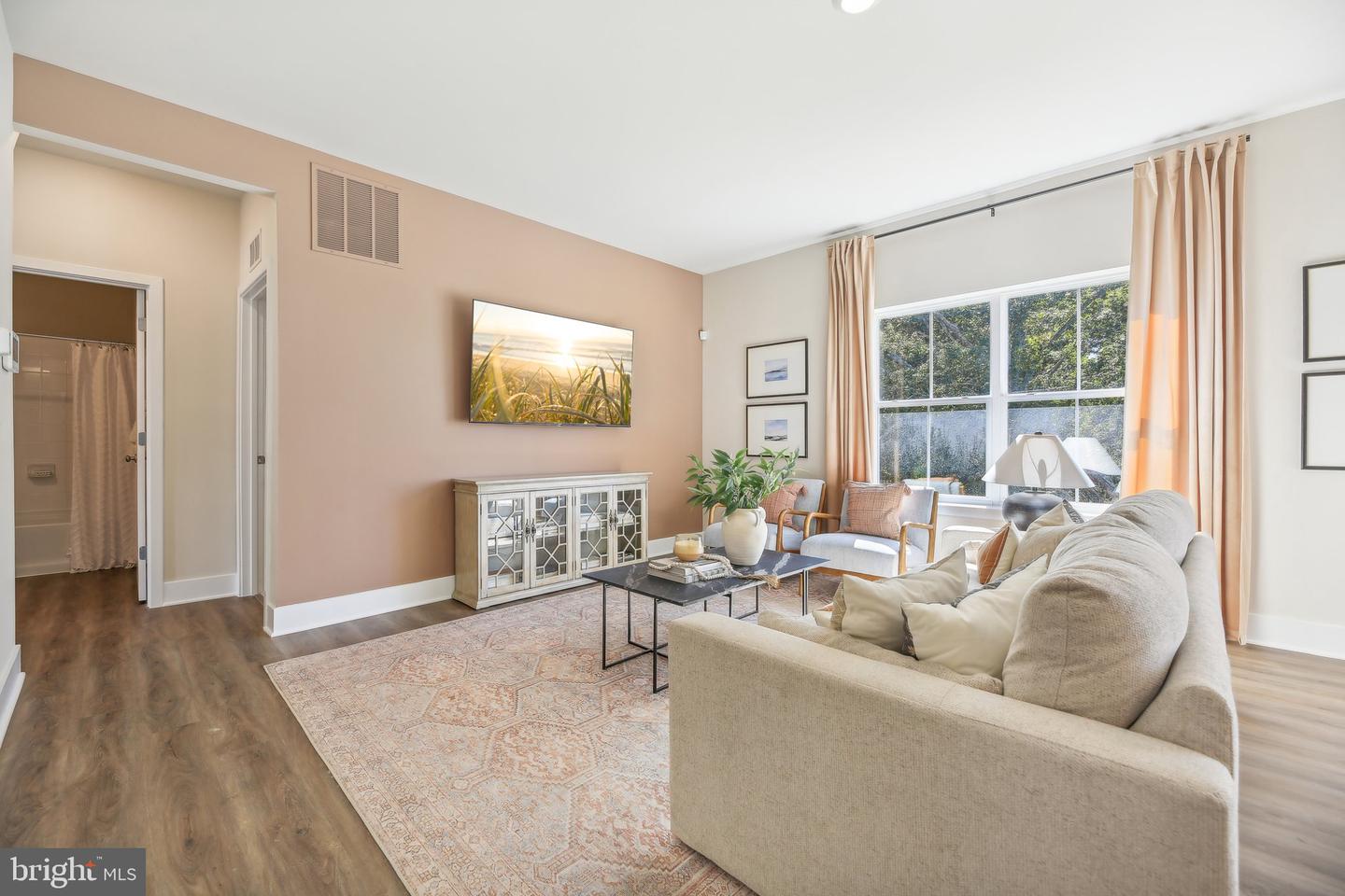 116 MUNSEE CIR, WINCHESTER, Virginia 22602, 5 Bedrooms Bedrooms, ,4 BathroomsBathrooms,Residential,For sale,116 MUNSEE CIR,VAFV2034256 MLS # VAFV2034256
