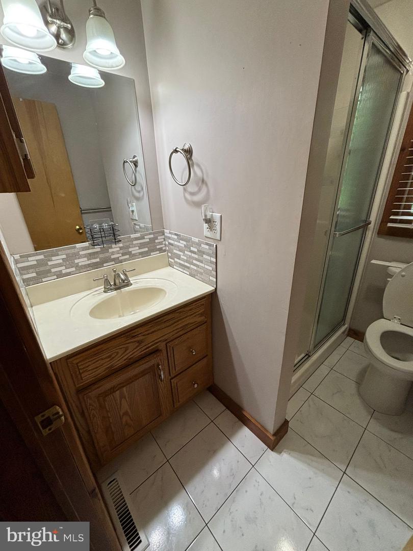 453 LOST VALLEY RD, MADISON, Virginia 22727, 3 Bedrooms Bedrooms, ,2 BathroomsBathrooms,Residential,For sale,453 LOST VALLEY RD,VAMA2002230 MLS # VAMA2002230