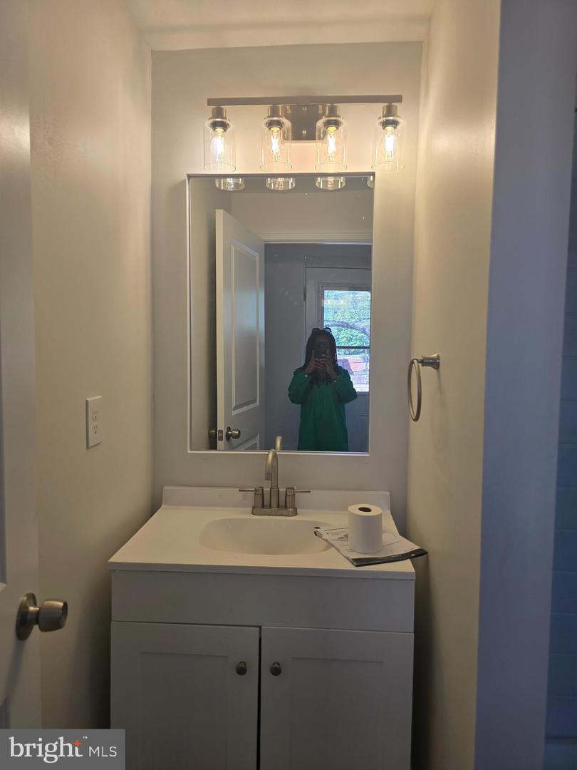 3811 5TH ST NW, WASHINGTON, District Of Columbia 20011, 3 Bedrooms Bedrooms, ,2 BathroomsBathrooms,Residential,For sale,3811 5TH ST NW,DCDC2201378 MLS # DCDC2201378