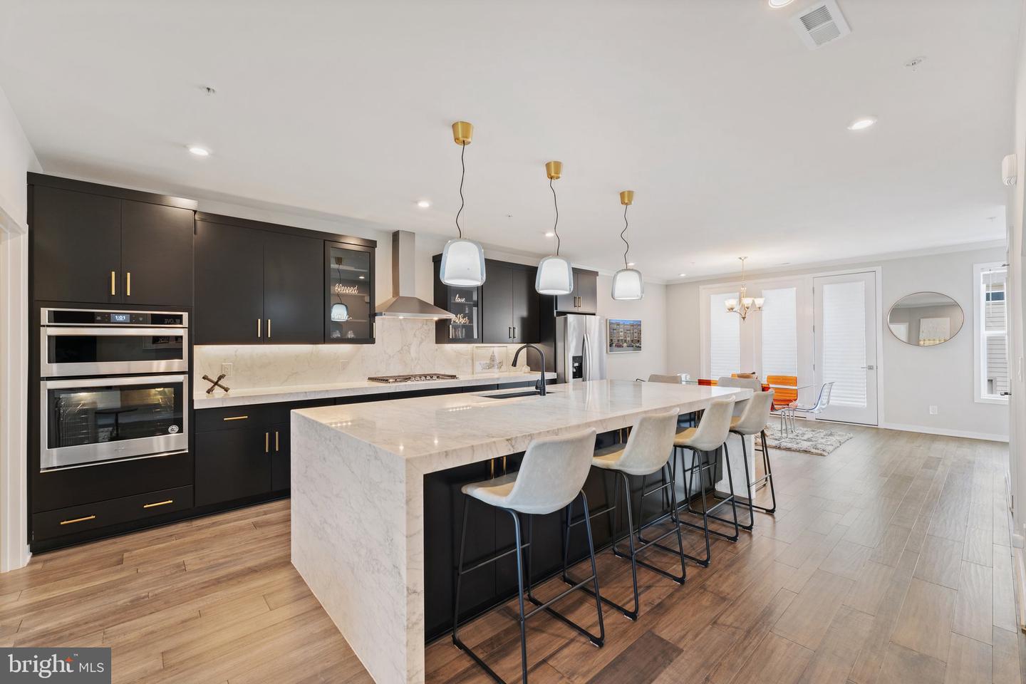 4622 QUINNS MILL WAY #1108, CHANTILLY, Virginia 20151, 3 Bedrooms Bedrooms, ,2 BathroomsBathrooms,Residential,For sale,4622 QUINNS MILL WAY #1108,VAFX2241820 MLS # VAFX2241820
