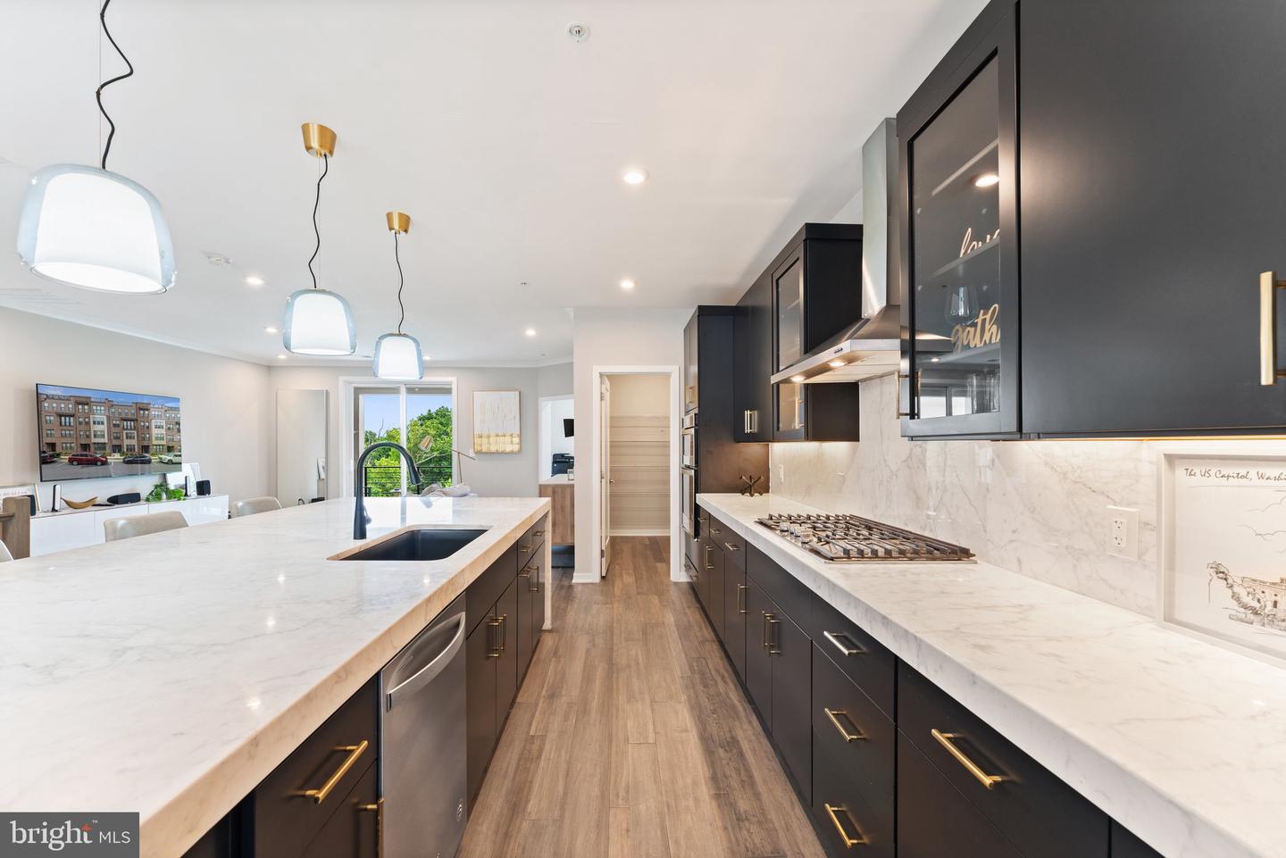 4622 QUINNS MILL WAY #1108, CHANTILLY, Virginia 20151, 3 Bedrooms Bedrooms, ,2 BathroomsBathrooms,Residential,For sale,4622 QUINNS MILL WAY #1108,VAFX2241820 MLS # VAFX2241820