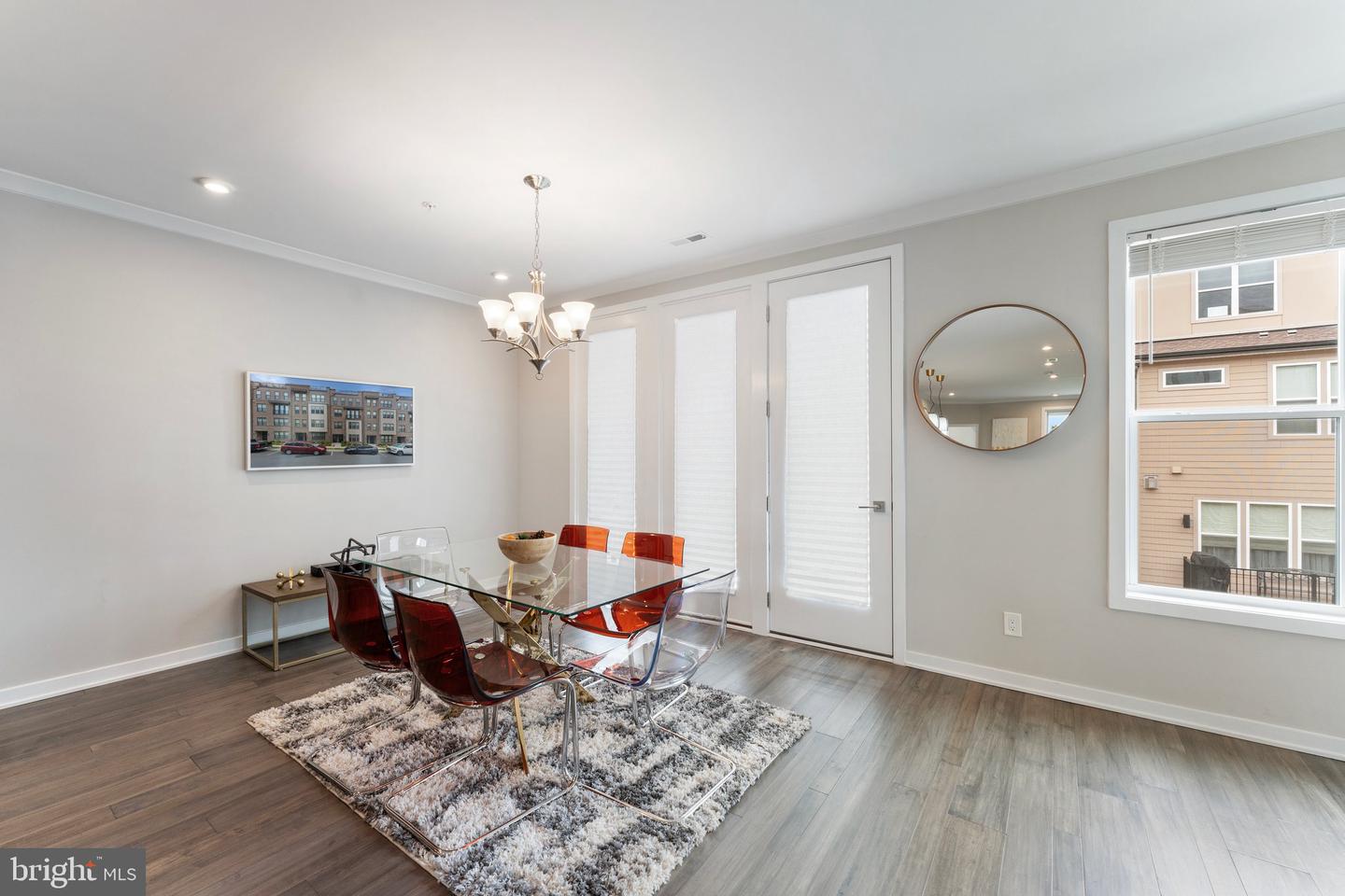4622 QUINNS MILL WAY #1108, CHANTILLY, Virginia 20151, 3 Bedrooms Bedrooms, ,2 BathroomsBathrooms,Residential,For sale,4622 QUINNS MILL WAY #1108,VAFX2241820 MLS # VAFX2241820