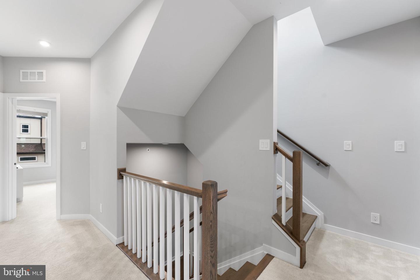 4622 QUINNS MILL WAY #1108, CHANTILLY, Virginia 20151, 3 Bedrooms Bedrooms, ,2 BathroomsBathrooms,Residential,For sale,4622 QUINNS MILL WAY #1108,VAFX2241820 MLS # VAFX2241820
