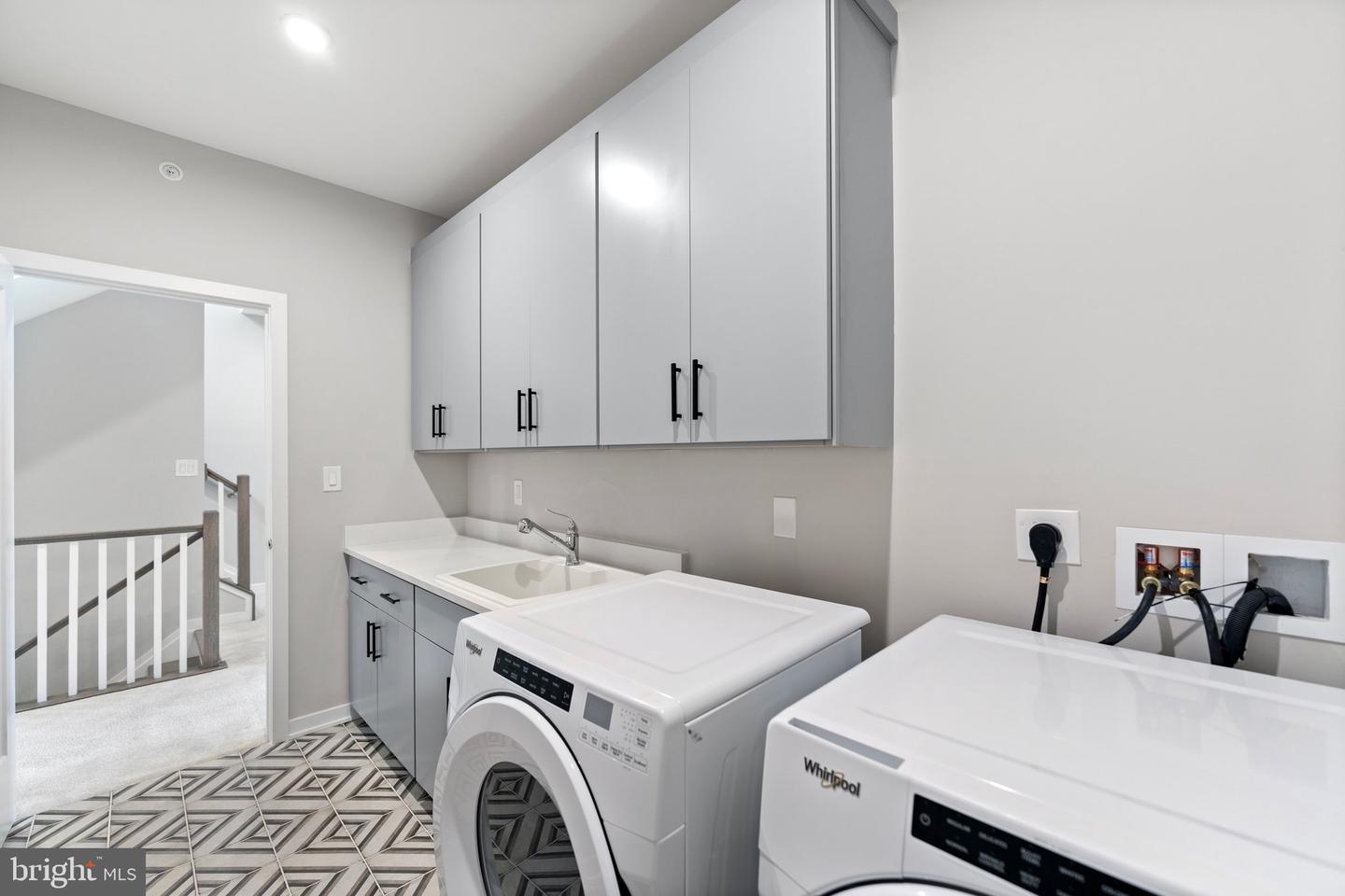 4622 QUINNS MILL WAY #1108, CHANTILLY, Virginia 20151, 3 Bedrooms Bedrooms, ,2 BathroomsBathrooms,Residential,For sale,4622 QUINNS MILL WAY #1108,VAFX2241820 MLS # VAFX2241820