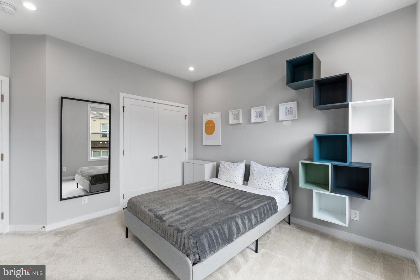 4622 QUINNS MILL WAY #1108, CHANTILLY, Virginia 20151, 3 Bedrooms Bedrooms, ,2 BathroomsBathrooms,Residential,For sale,4622 QUINNS MILL WAY #1108,VAFX2241820 MLS # VAFX2241820