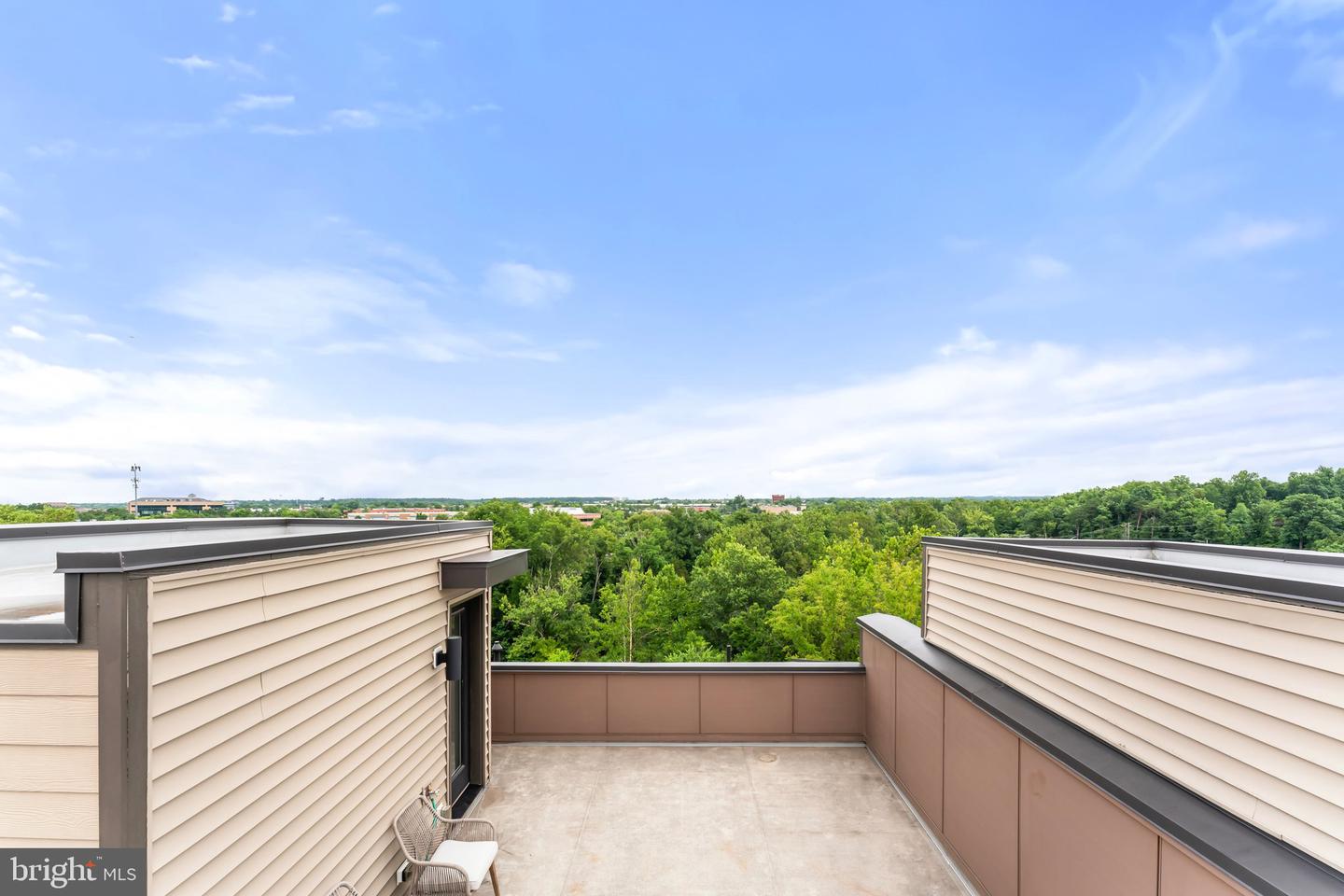 4622 QUINNS MILL WAY #1108, CHANTILLY, Virginia 20151, 3 Bedrooms Bedrooms, ,2 BathroomsBathrooms,Residential,For sale,4622 QUINNS MILL WAY #1108,VAFX2241820 MLS # VAFX2241820