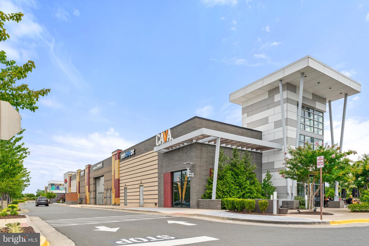 4622 QUINNS MILL WAY #1108, CHANTILLY, Virginia 20151, 3 Bedrooms Bedrooms, ,2 BathroomsBathrooms,Residential,For sale,4622 QUINNS MILL WAY #1108,VAFX2241820 MLS # VAFX2241820