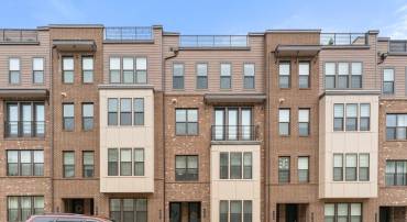 4622 QUINNS MILL WAY #1108, CHANTILLY, Virginia 20151, 3 Bedrooms Bedrooms, ,2 BathroomsBathrooms,Residential,For sale,4622 QUINNS MILL WAY #1108,VAFX2241820 MLS # VAFX2241820