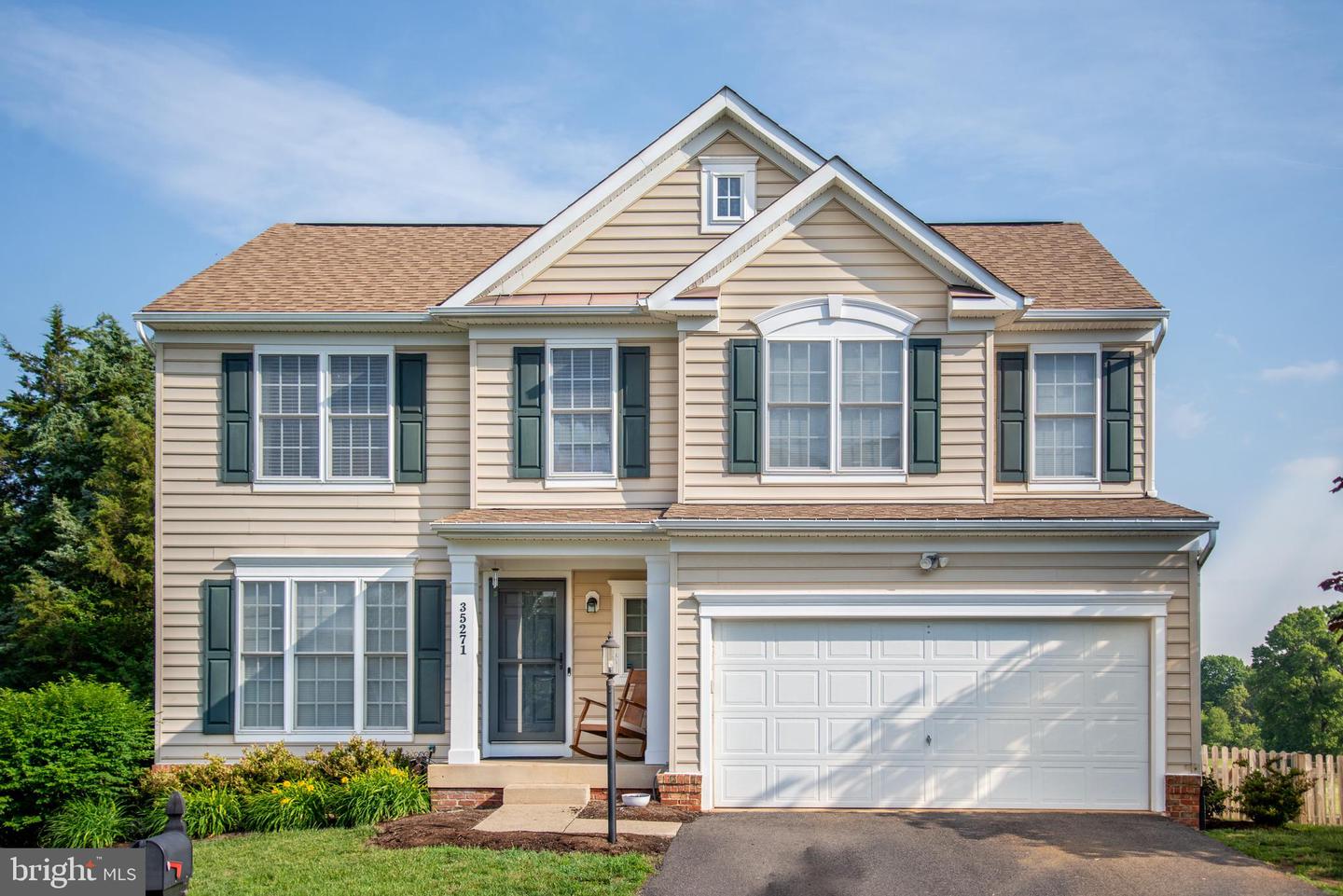 35271 OVERLOOK DR, LOCUST GROVE, Virginia 22508, 4 Bedrooms Bedrooms, ,2 BathroomsBathrooms,Residential,For sale,35271 OVERLOOK DR,VAOR2009726 MLS # VAOR2009726
