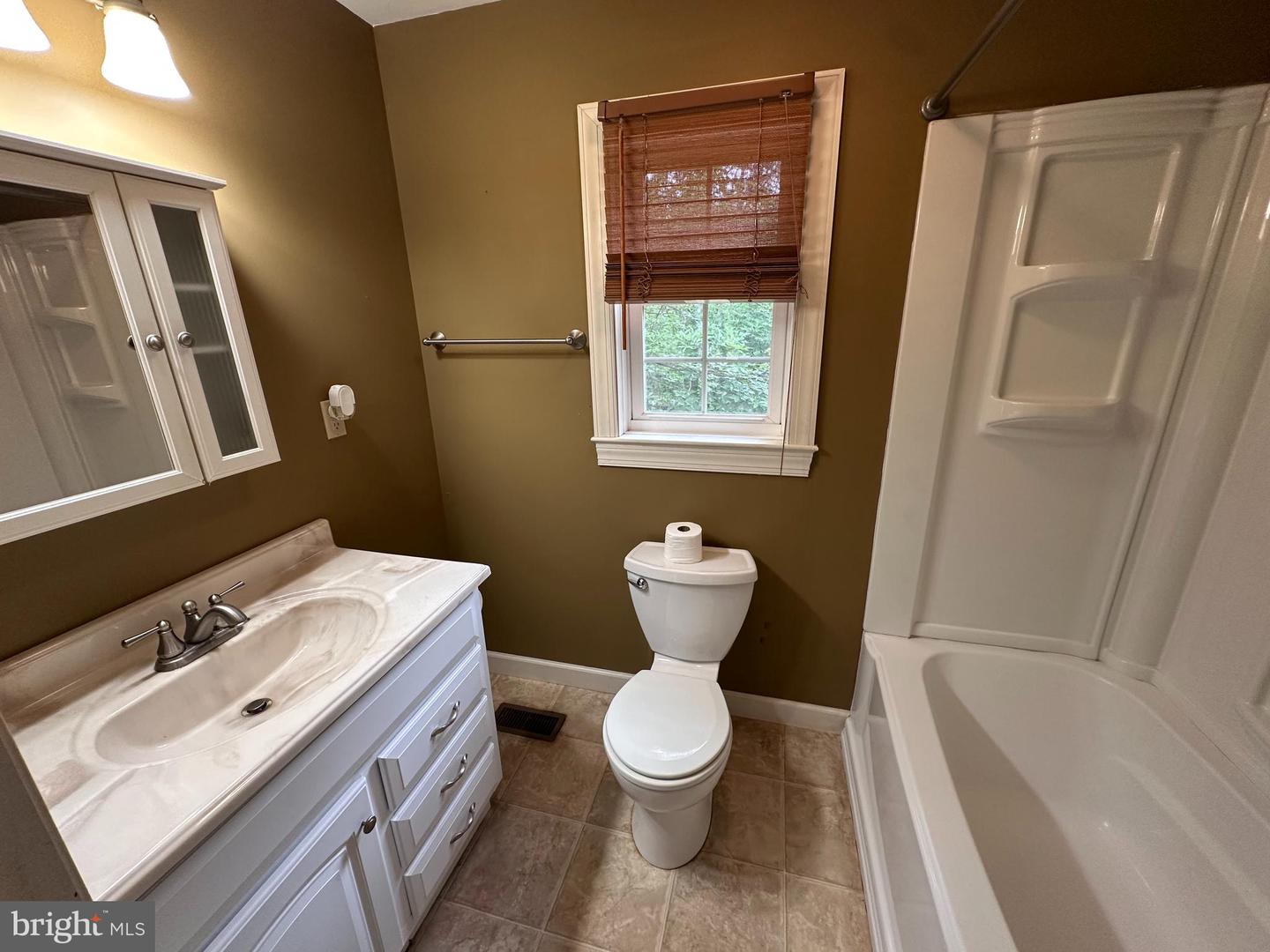 13208 SCOTTS MILL RD, CULPEPER, Virginia 22701, 3 Bedrooms Bedrooms, ,2 BathroomsBathrooms,Residential,For sale,13208 SCOTTS MILL RD,VACU2010626 MLS # VACU2010626