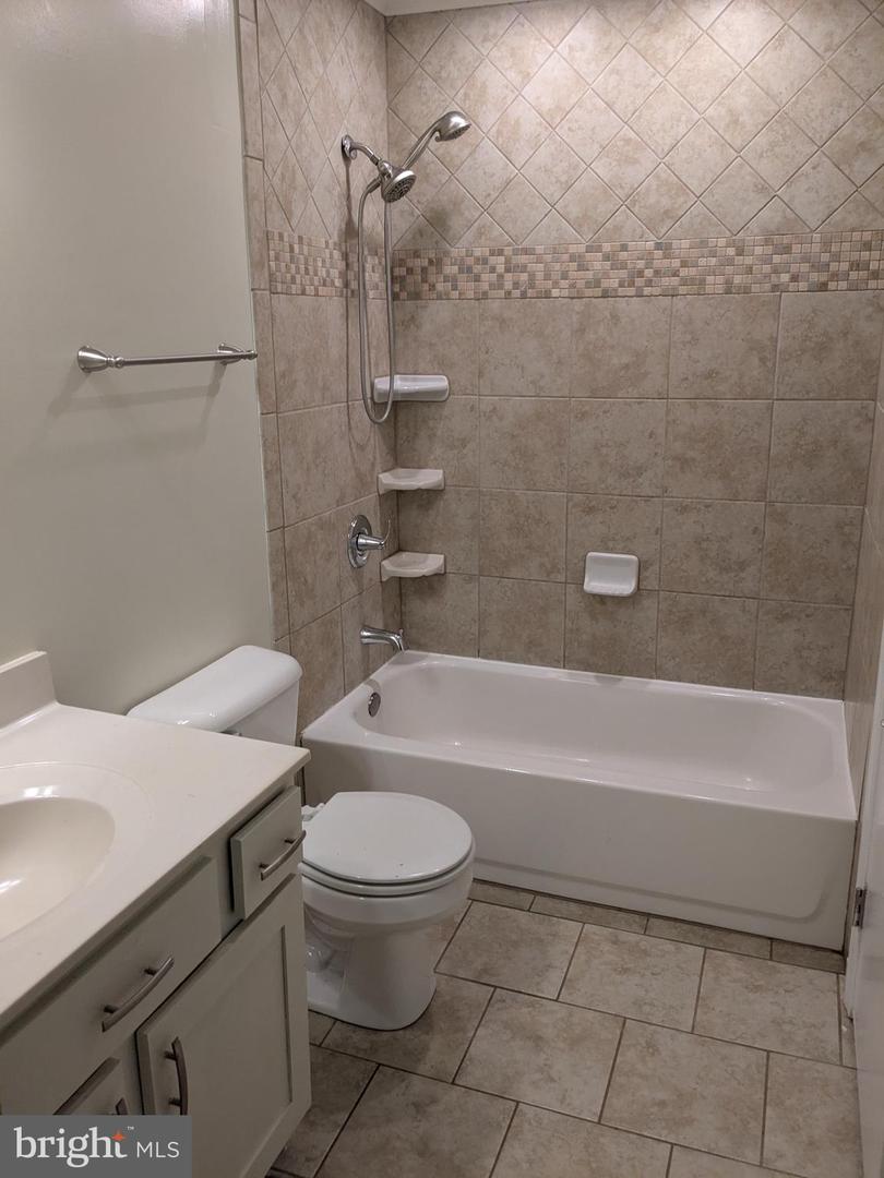 191 DUN GLORY DR, ROCHELLE, Virginia 22738, 3 Bedrooms Bedrooms, ,1 BathroomBathrooms,Residential,For sale,191 DUN GLORY DR,VAMA2002232 MLS # VAMA2002232