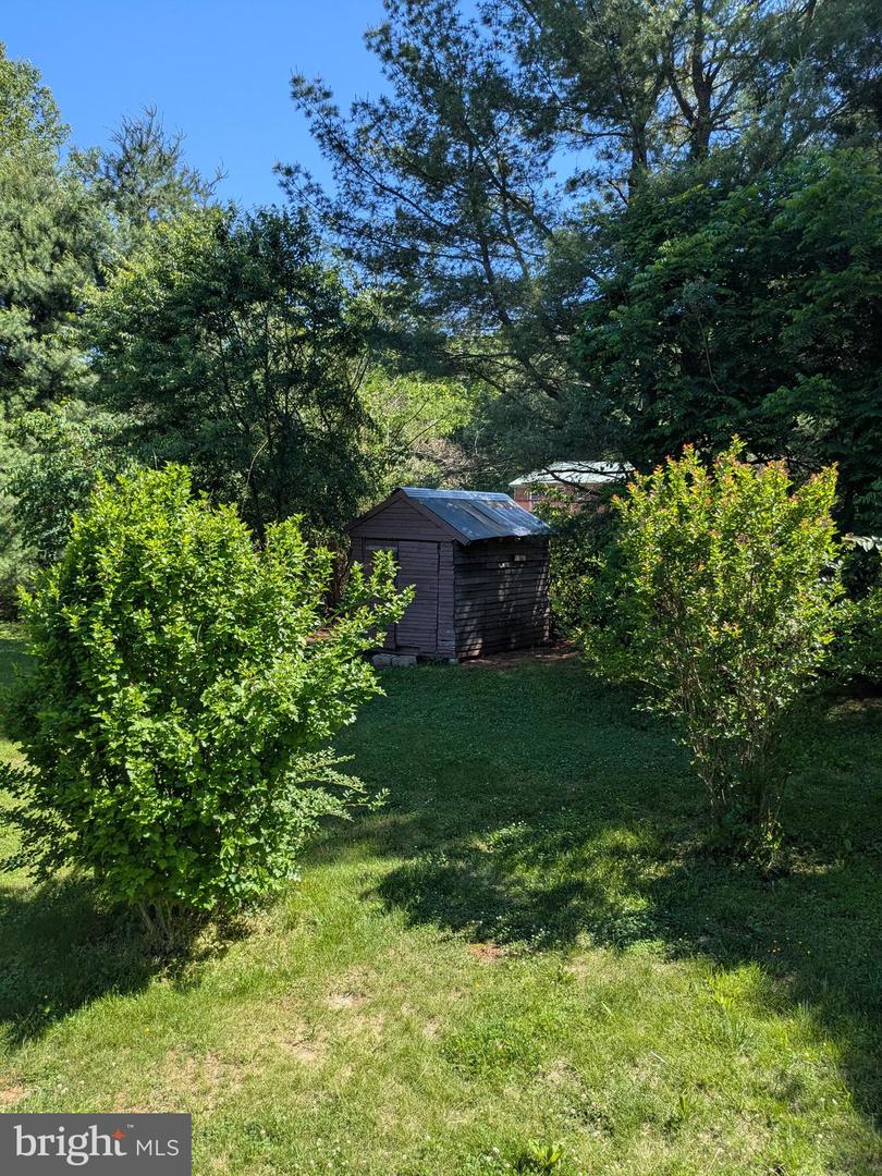 191 DUN GLORY DR, ROCHELLE, Virginia 22738, 3 Bedrooms Bedrooms, ,1 BathroomBathrooms,Residential,For sale,191 DUN GLORY DR,VAMA2002232 MLS # VAMA2002232