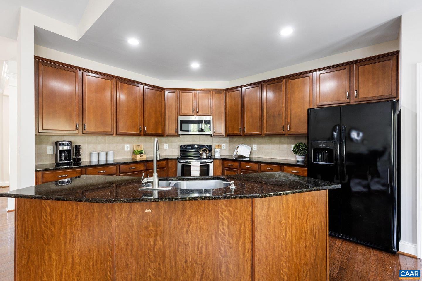 120 MOSSY CREEK CT, GORDONSVILLE, Virginia 22942, 4 Bedrooms Bedrooms, ,3 BathroomsBathrooms,Residential,For sale,120 MOSSY CREEK CT,664690 MLS # 664690