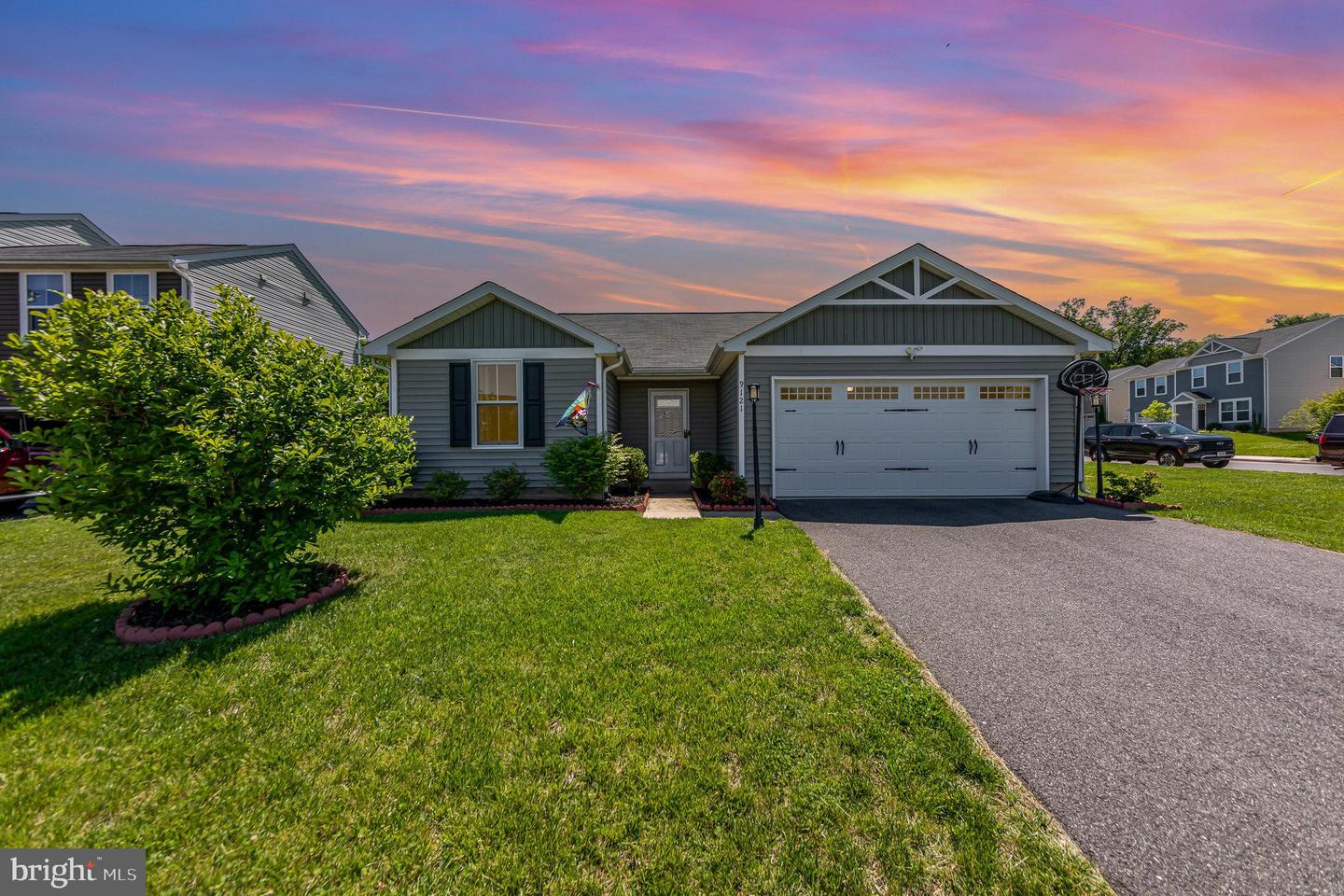 9121 FREEMANS FORD RD, REMINGTON, Virginia 22734, 3 Bedrooms Bedrooms, ,2 BathroomsBathrooms,Residential,For sale,9121 FREEMANS FORD RD,VAFQ2016686 MLS # VAFQ2016686