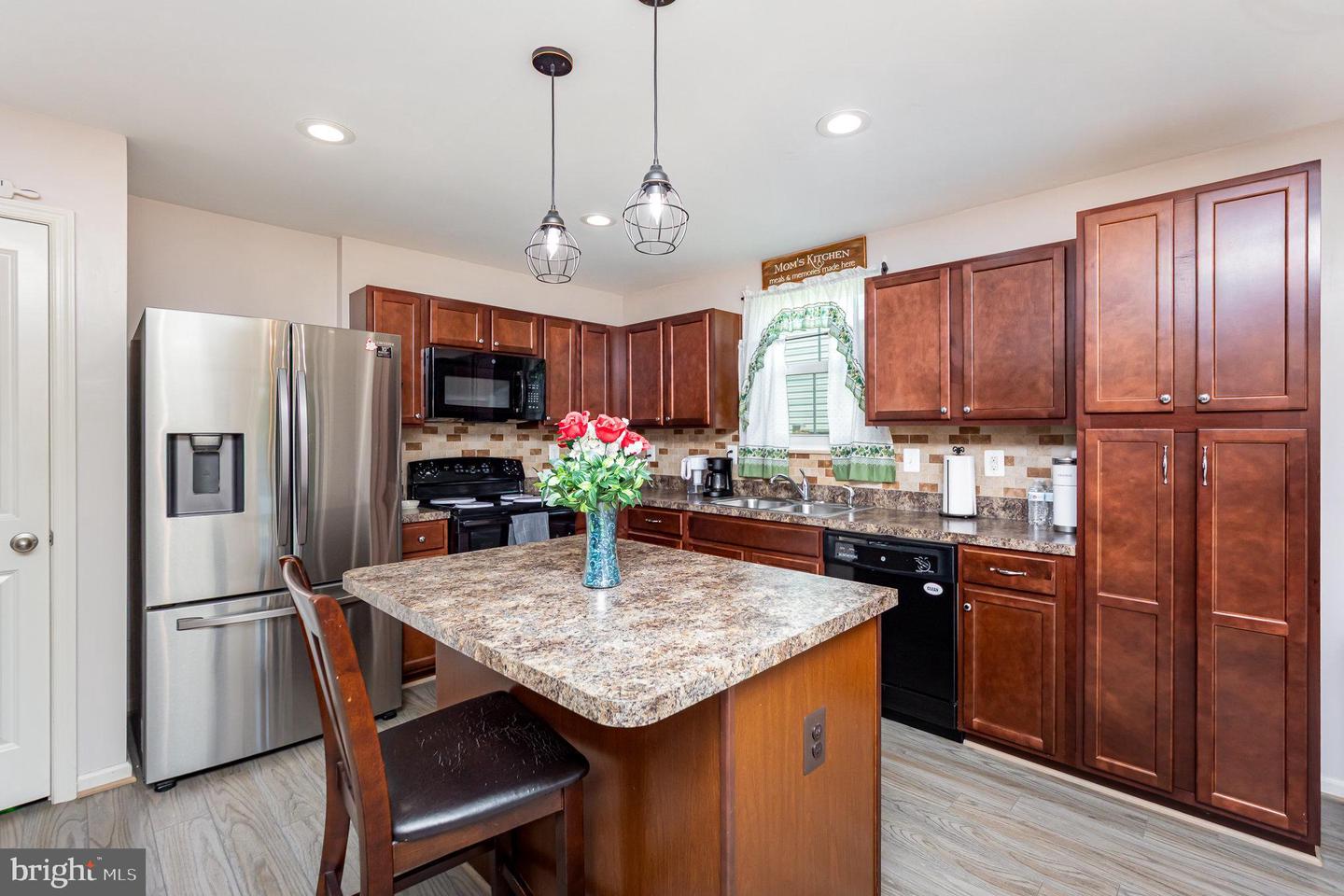 9121 FREEMANS FORD RD, REMINGTON, Virginia 22734, 3 Bedrooms Bedrooms, ,2 BathroomsBathrooms,Residential,For sale,9121 FREEMANS FORD RD,VAFQ2016686 MLS # VAFQ2016686