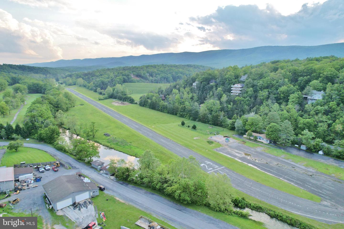 1814 FAIRWAY DR #328, BASYE, Virginia 22810, 1 Bedroom Bedrooms, ,1 BathroomBathrooms,Residential,For sale,1814 FAIRWAY DR #328,VASH2011492 MLS # VASH2011492