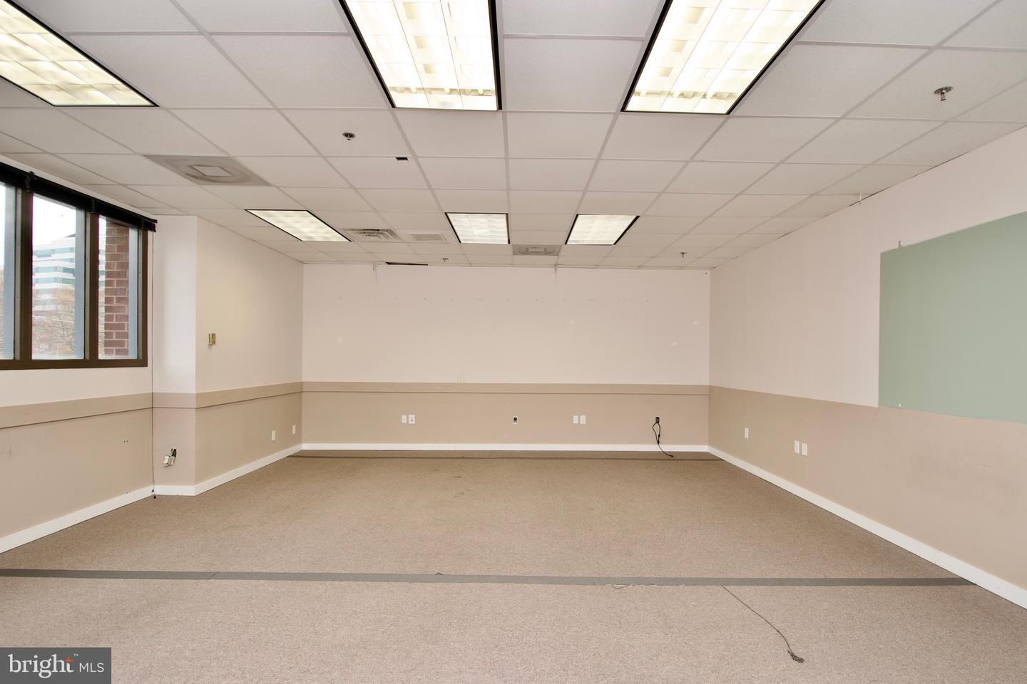 1964 GALLOWS RD #210B, VIENNA, Virginia 22182, ,Land,For sale,1964 GALLOWS RD #210B,VAFX2241854 MLS # VAFX2241854