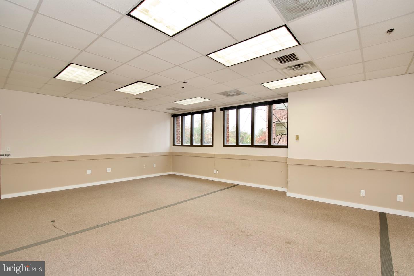 1964 GALLOWS RD #210B, VIENNA, Virginia 22182, ,Land,For sale,1964 GALLOWS RD #210B,VAFX2241854 MLS # VAFX2241854