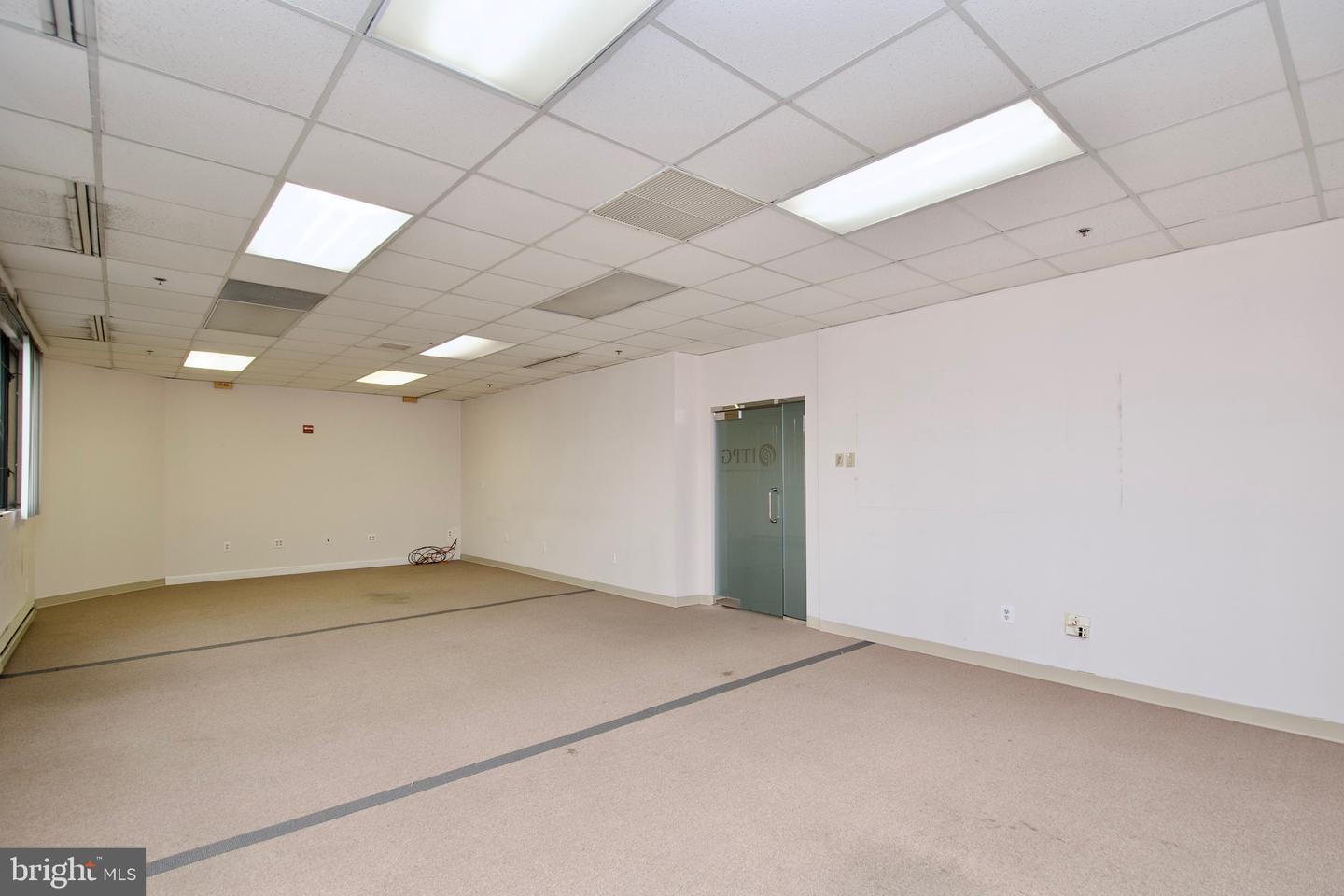 1964 GALLOWS RD #210B, VIENNA, Virginia 22182, ,Land,For sale,1964 GALLOWS RD #210B,VAFX2241854 MLS # VAFX2241854