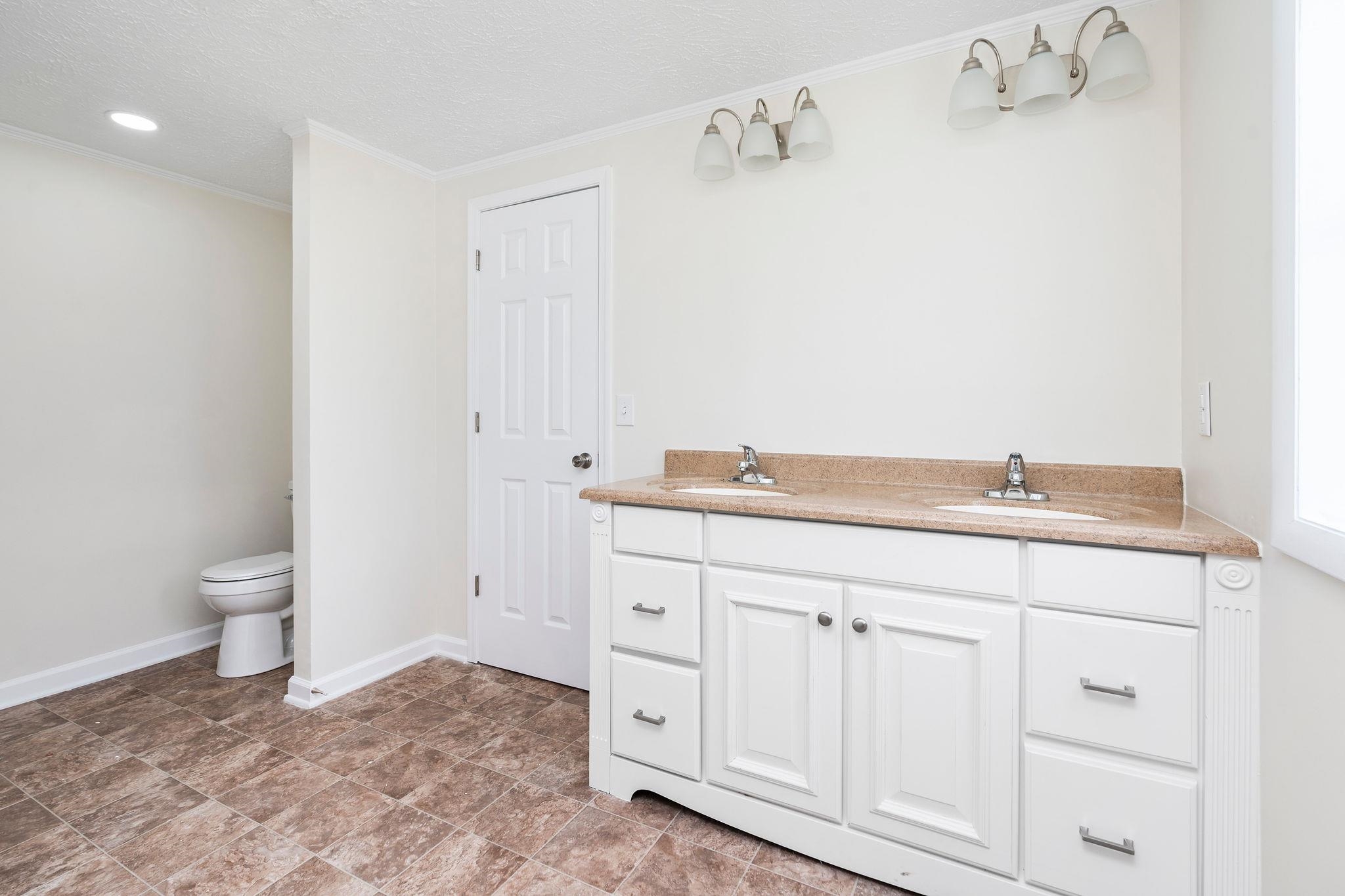 667 LOFTON RD, RAPHINE, Virginia 24472, 3 Bedrooms Bedrooms, ,2 BathroomsBathrooms,Residential,667 LOFTON RD,653354 MLS # 653354