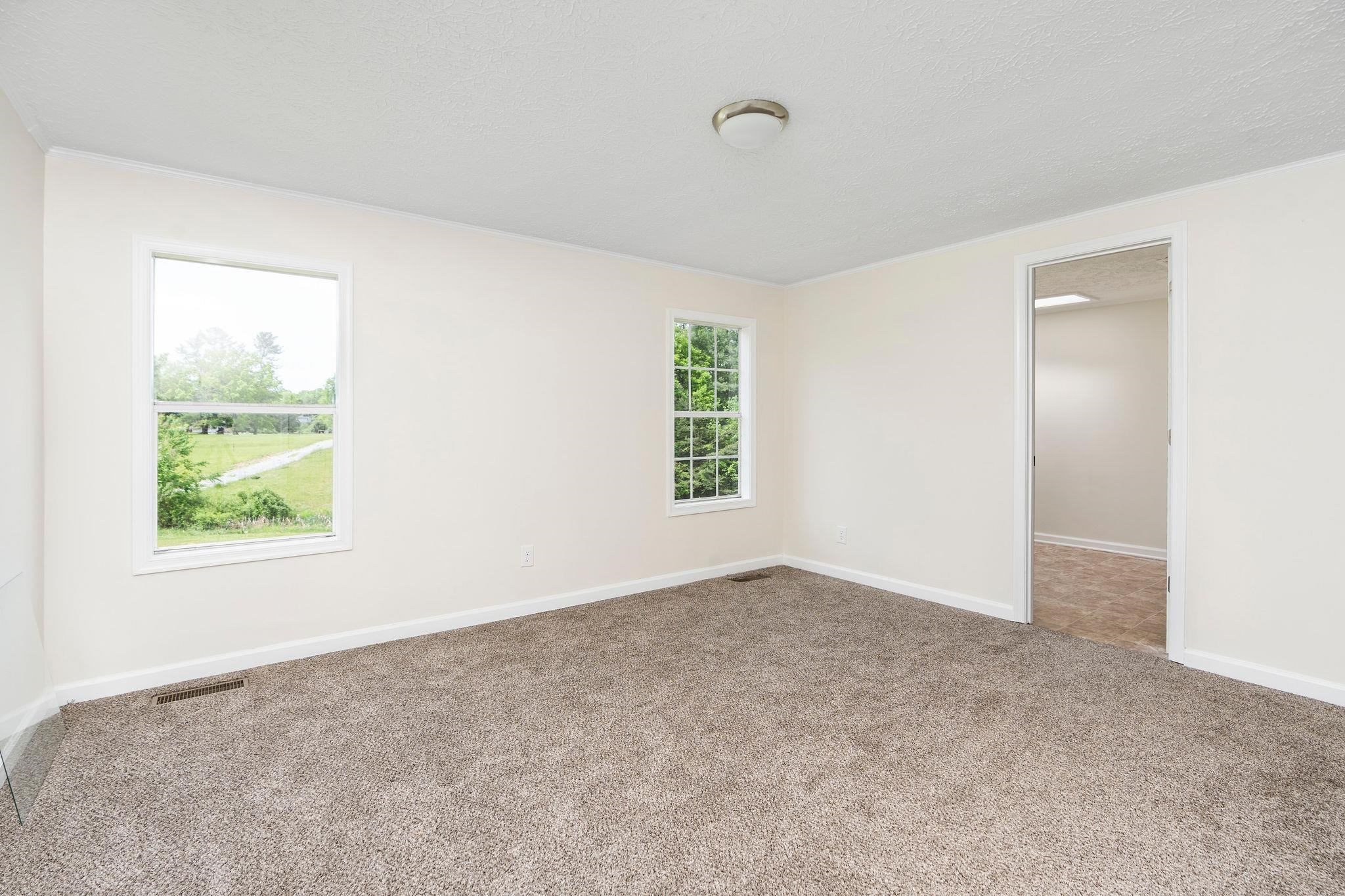 667 LOFTON RD, RAPHINE, Virginia 24472, 3 Bedrooms Bedrooms, ,2 BathroomsBathrooms,Residential,667 LOFTON RD,653354 MLS # 653354