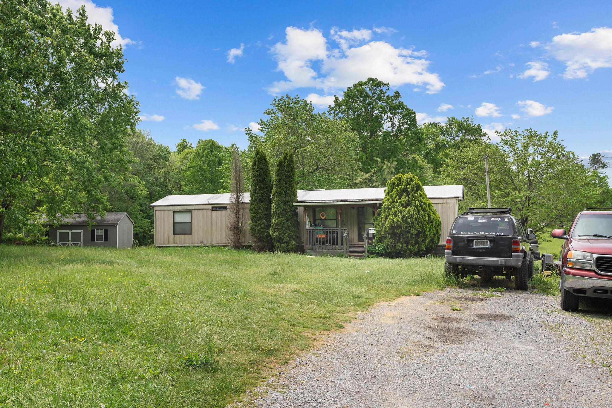667 LOFTON RD, RAPHINE, Virginia 24472, 3 Bedrooms Bedrooms, ,2 BathroomsBathrooms,Residential,667 LOFTON RD,653354 MLS # 653354