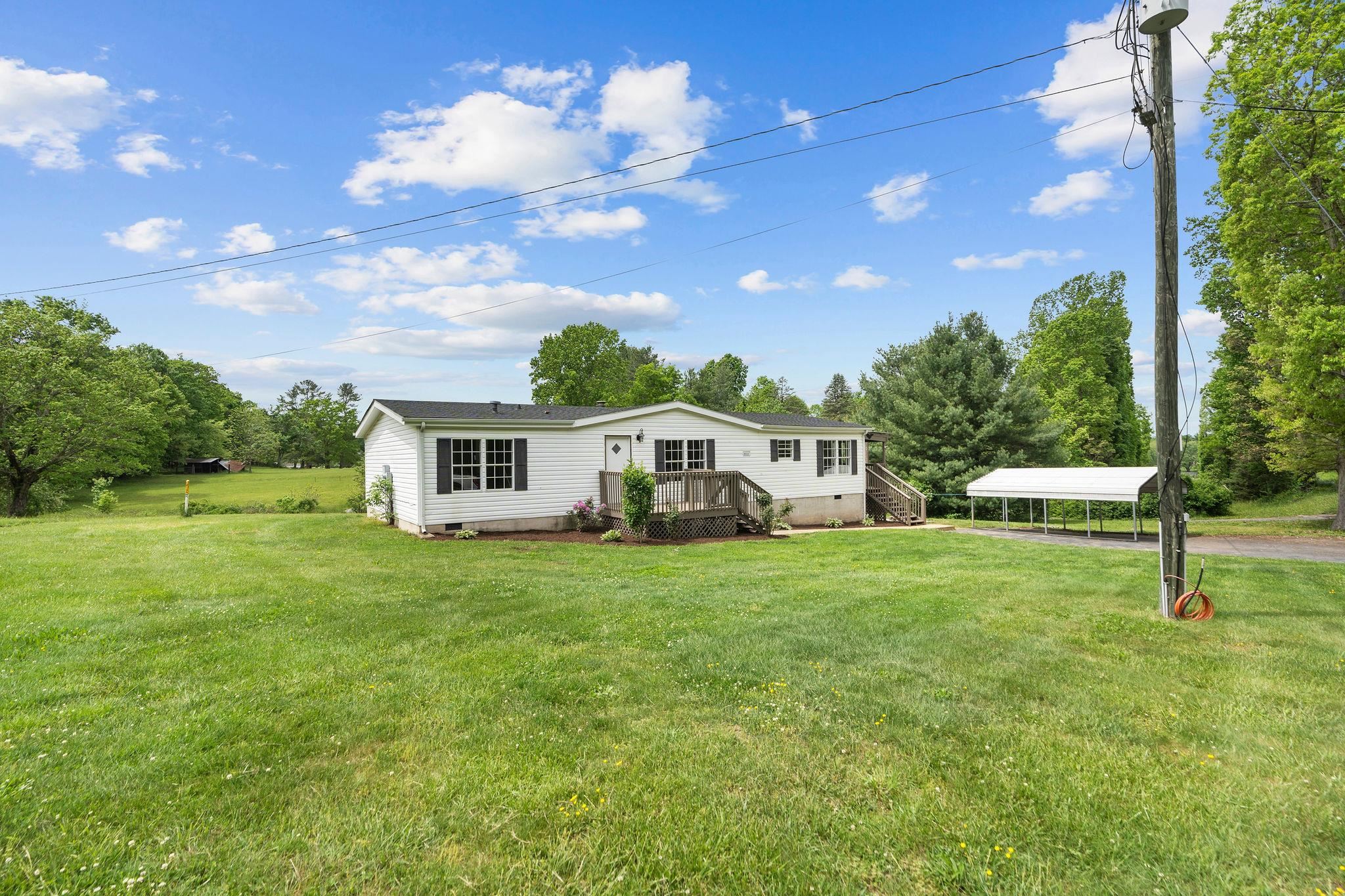 667 LOFTON RD, RAPHINE, Virginia 24472, 3 Bedrooms Bedrooms, ,2 BathroomsBathrooms,Residential,667 LOFTON RD,653354 MLS # 653354