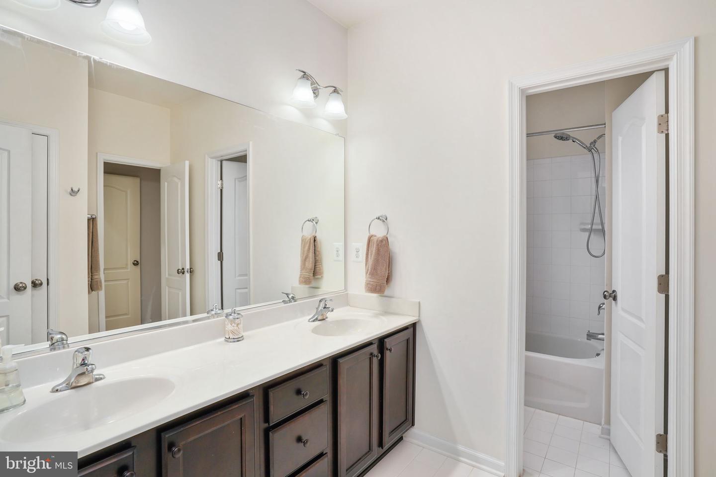 438 BRENTHEM FARM DR, FREDERICKSBURG, Virginia 22405, 4 Bedrooms Bedrooms, ,3 BathroomsBathrooms,Residential,For sale,438 BRENTHEM FARM DR,VAST2036824 MLS # VAST2036824
