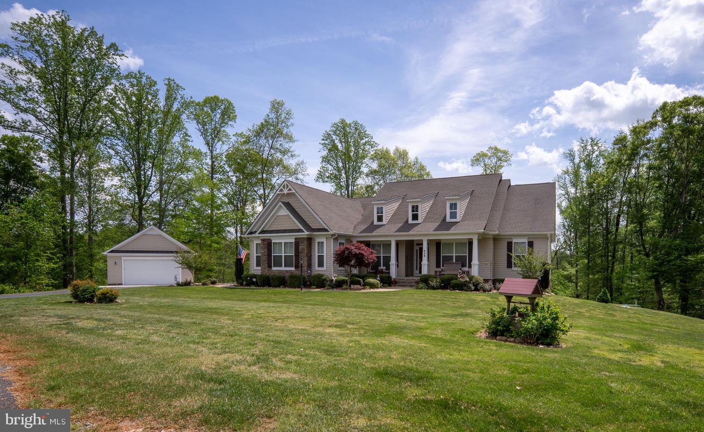 438 BRENTHEM FARM DR, FREDERICKSBURG, Virginia 22405, 4 Bedrooms Bedrooms, ,3 BathroomsBathrooms,Residential,For sale,438 BRENTHEM FARM DR,VAST2036824 MLS # VAST2036824
