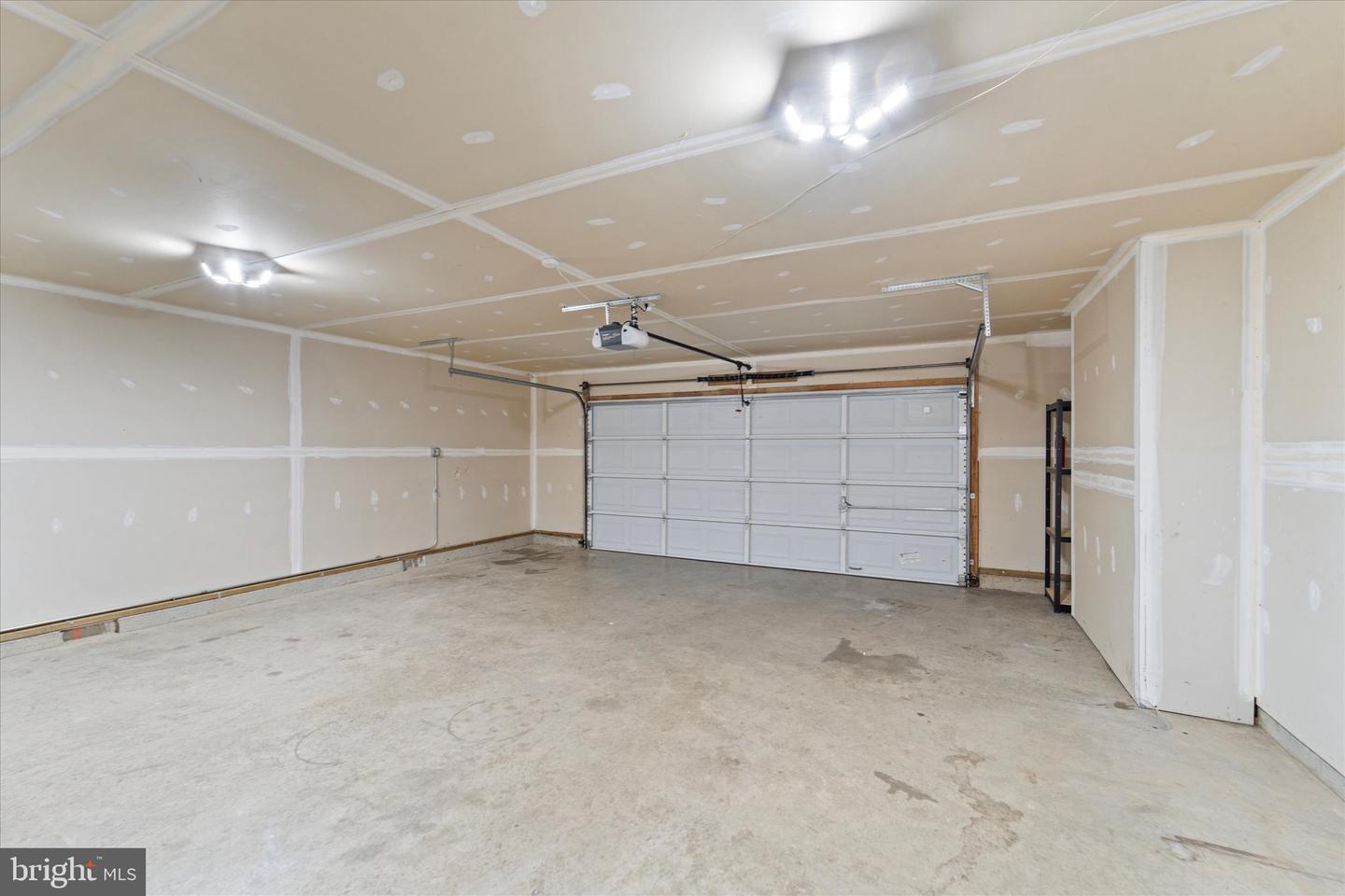 9040 MULLEN RD, KING GEORGE, Virginia 22485, 3 Bedrooms Bedrooms, ,2 BathroomsBathrooms,Residential,For sale,9040 MULLEN RD,VAKG2006378 MLS # VAKG2006378