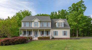 10747 GREENBRIAR LN, SPOTSYLVANIA, Virginia 22553, 5 Bedrooms Bedrooms, ,3 BathroomsBathrooms,Residential,For sale,10747 GREENBRIAR LN,VASP2032858 MLS # VASP2032858