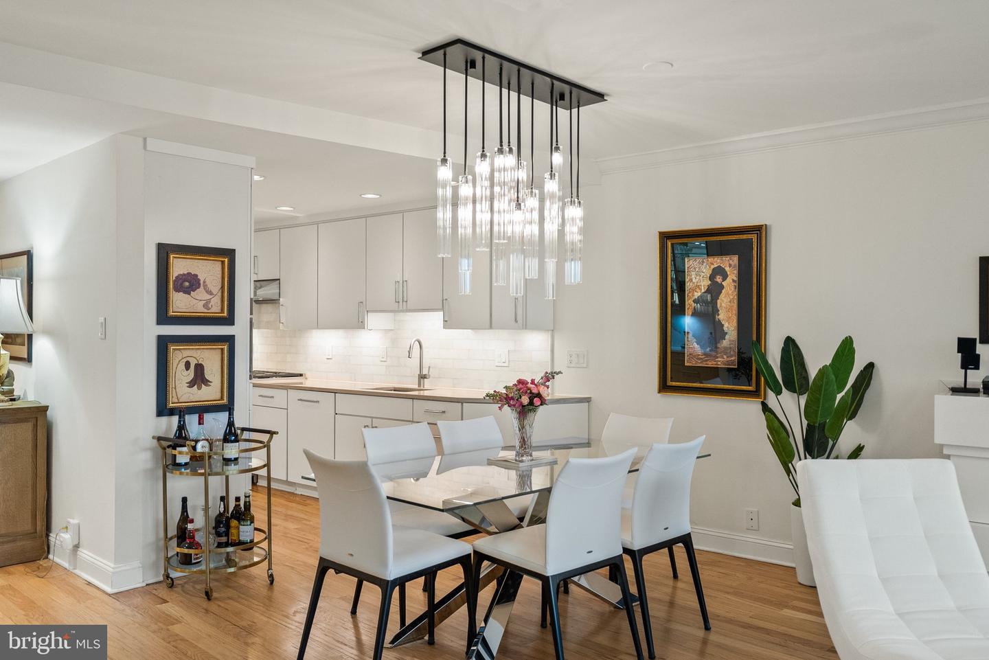 700 NEW HAMPSHIRE AVE NW #507, WASHINGTON, District Of Columbia 20037, 1 Bedroom Bedrooms, ,2 BathroomsBathrooms,Residential,For sale,700 NEW HAMPSHIRE AVE NW #507,DCDC2199472 MLS # DCDC2199472
