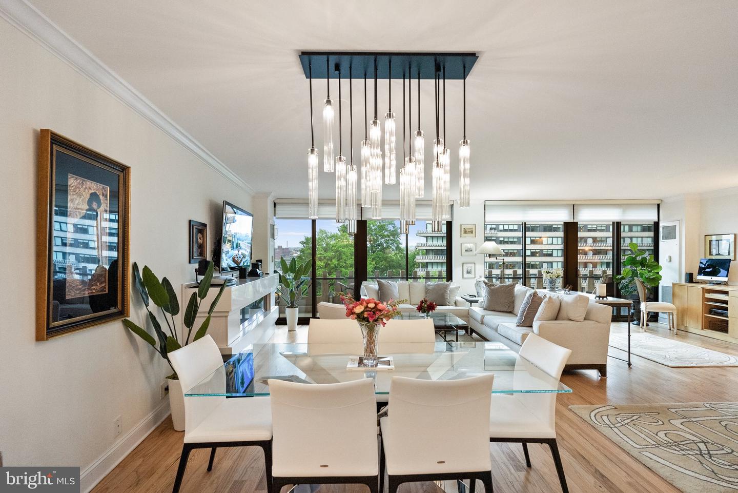 700 NEW HAMPSHIRE AVE NW #507, WASHINGTON, District Of Columbia 20037, 1 Bedroom Bedrooms, ,2 BathroomsBathrooms,Residential,For sale,700 NEW HAMPSHIRE AVE NW #507,DCDC2199472 MLS # DCDC2199472