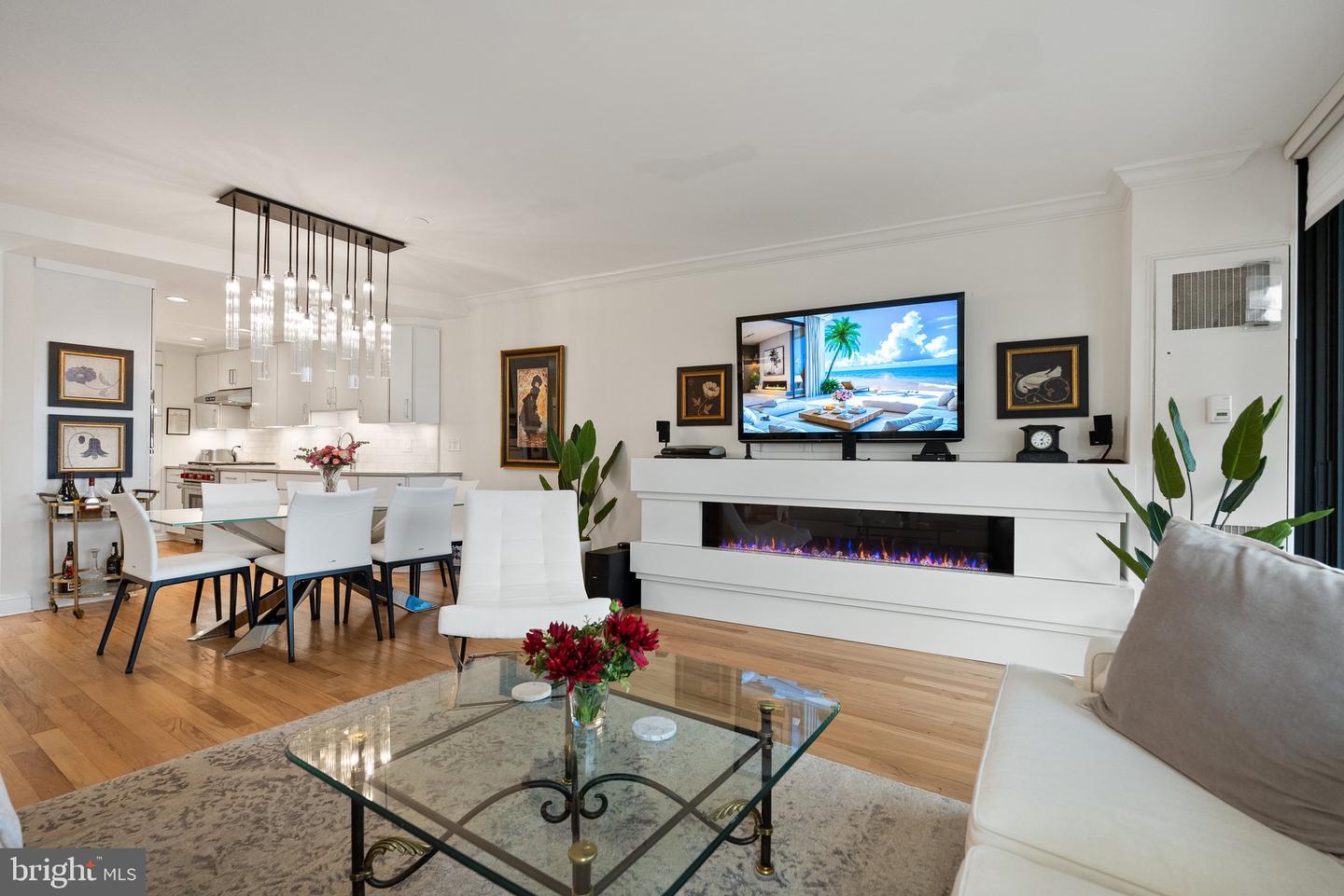 700 NEW HAMPSHIRE AVE NW #507, WASHINGTON, District Of Columbia 20037, 1 Bedroom Bedrooms, ,2 BathroomsBathrooms,Residential,For sale,700 NEW HAMPSHIRE AVE NW #507,DCDC2199472 MLS # DCDC2199472