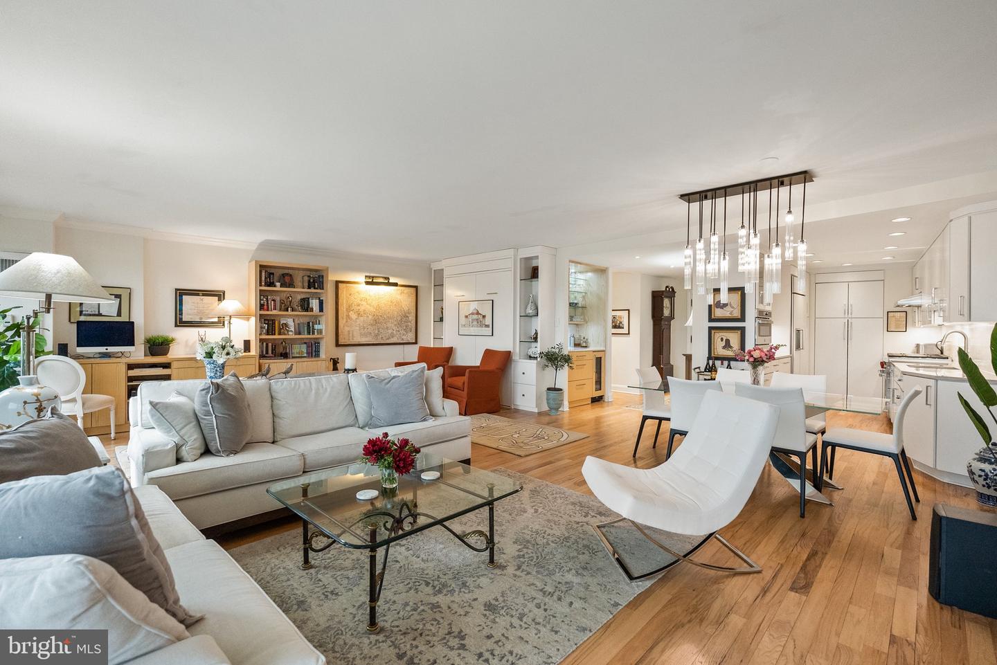 700 NEW HAMPSHIRE AVE NW #507, WASHINGTON, District Of Columbia 20037, 1 Bedroom Bedrooms, ,2 BathroomsBathrooms,Residential,For sale,700 NEW HAMPSHIRE AVE NW #507,DCDC2199472 MLS # DCDC2199472