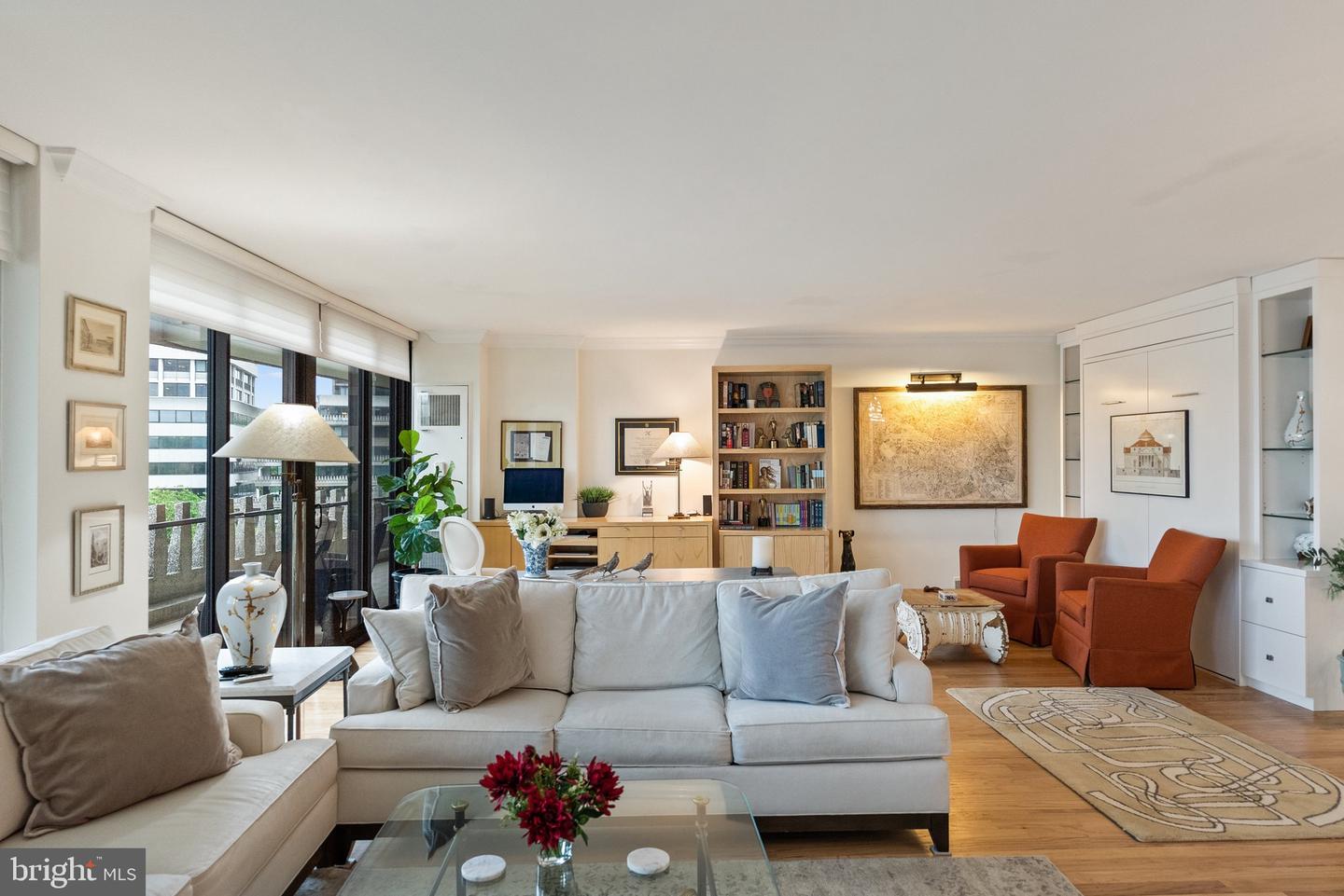 700 NEW HAMPSHIRE AVE NW #507, WASHINGTON, District Of Columbia 20037, 1 Bedroom Bedrooms, ,2 BathroomsBathrooms,Residential,For sale,700 NEW HAMPSHIRE AVE NW #507,DCDC2199472 MLS # DCDC2199472