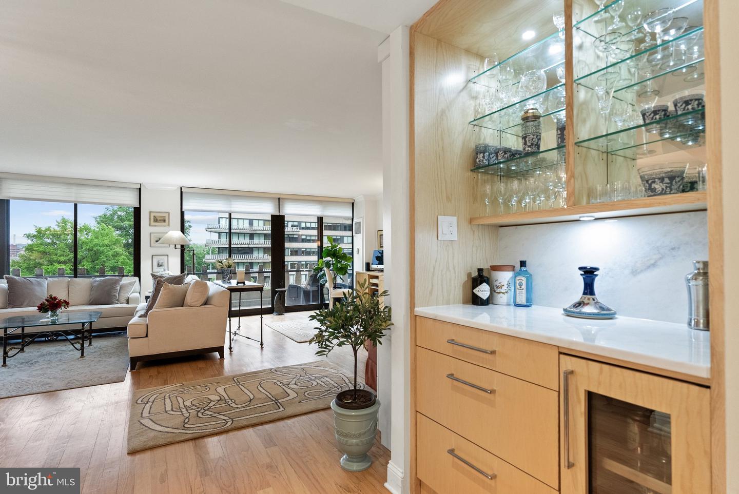 700 NEW HAMPSHIRE AVE NW #507, WASHINGTON, District Of Columbia 20037, 1 Bedroom Bedrooms, ,2 BathroomsBathrooms,Residential,For sale,700 NEW HAMPSHIRE AVE NW #507,DCDC2199472 MLS # DCDC2199472
