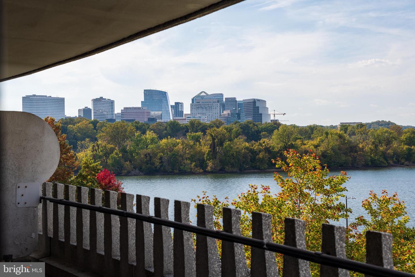 700 NEW HAMPSHIRE AVE NW #507, WASHINGTON, District Of Columbia 20037, 1 Bedroom Bedrooms, ,2 BathroomsBathrooms,Residential,For sale,700 NEW HAMPSHIRE AVE NW #507,DCDC2199472 MLS # DCDC2199472