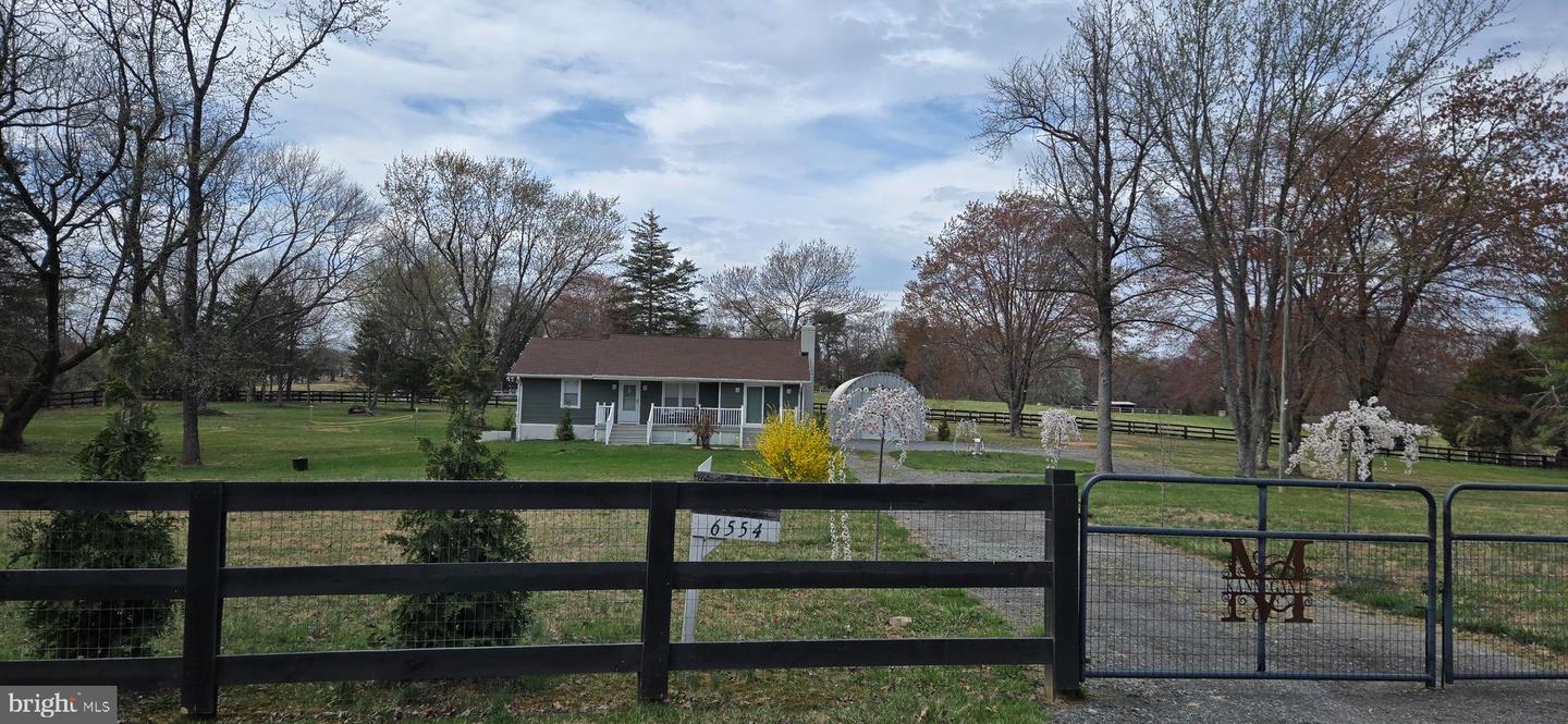 6554 CULVER DR, WARRENTON, Virginia 20187, 2 Bedrooms Bedrooms, ,2 BathroomsBathrooms,Residential,For sale,6554 CULVER DR,VAFQ2016598 MLS # VAFQ2016598
